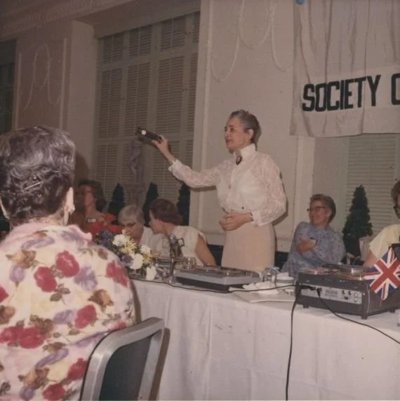 Ruth $hafer Auctioneer
