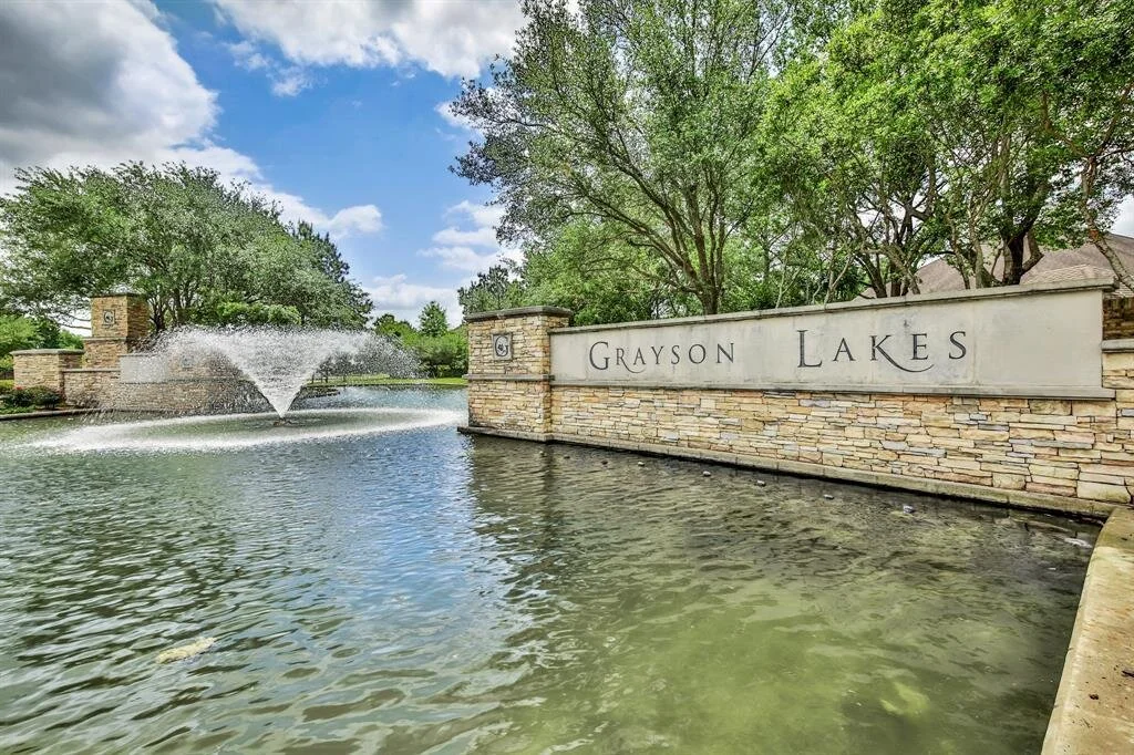 graysonlakes.jpeg