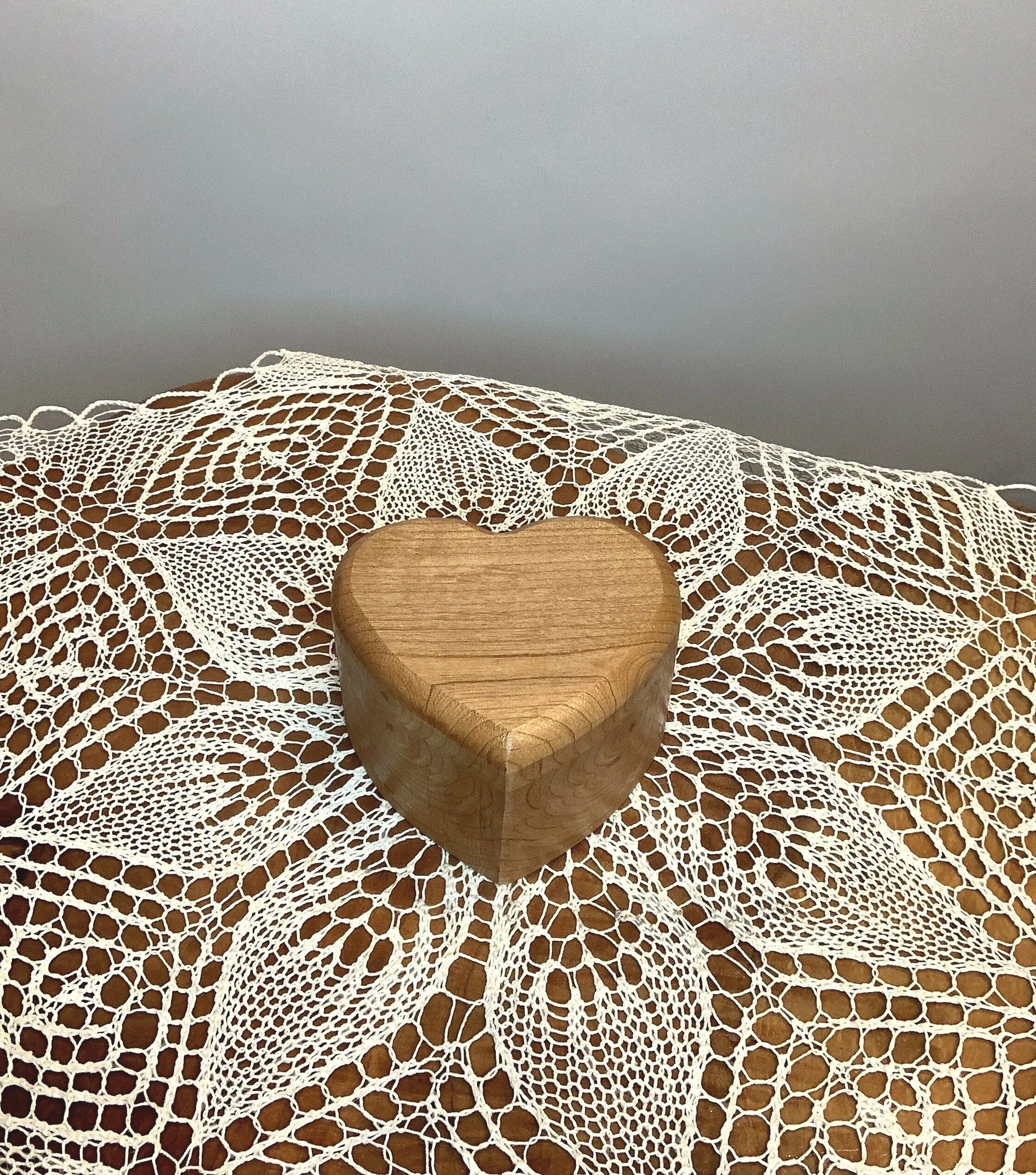 Natural Alder Heart Shaped Keepsake Square Urn