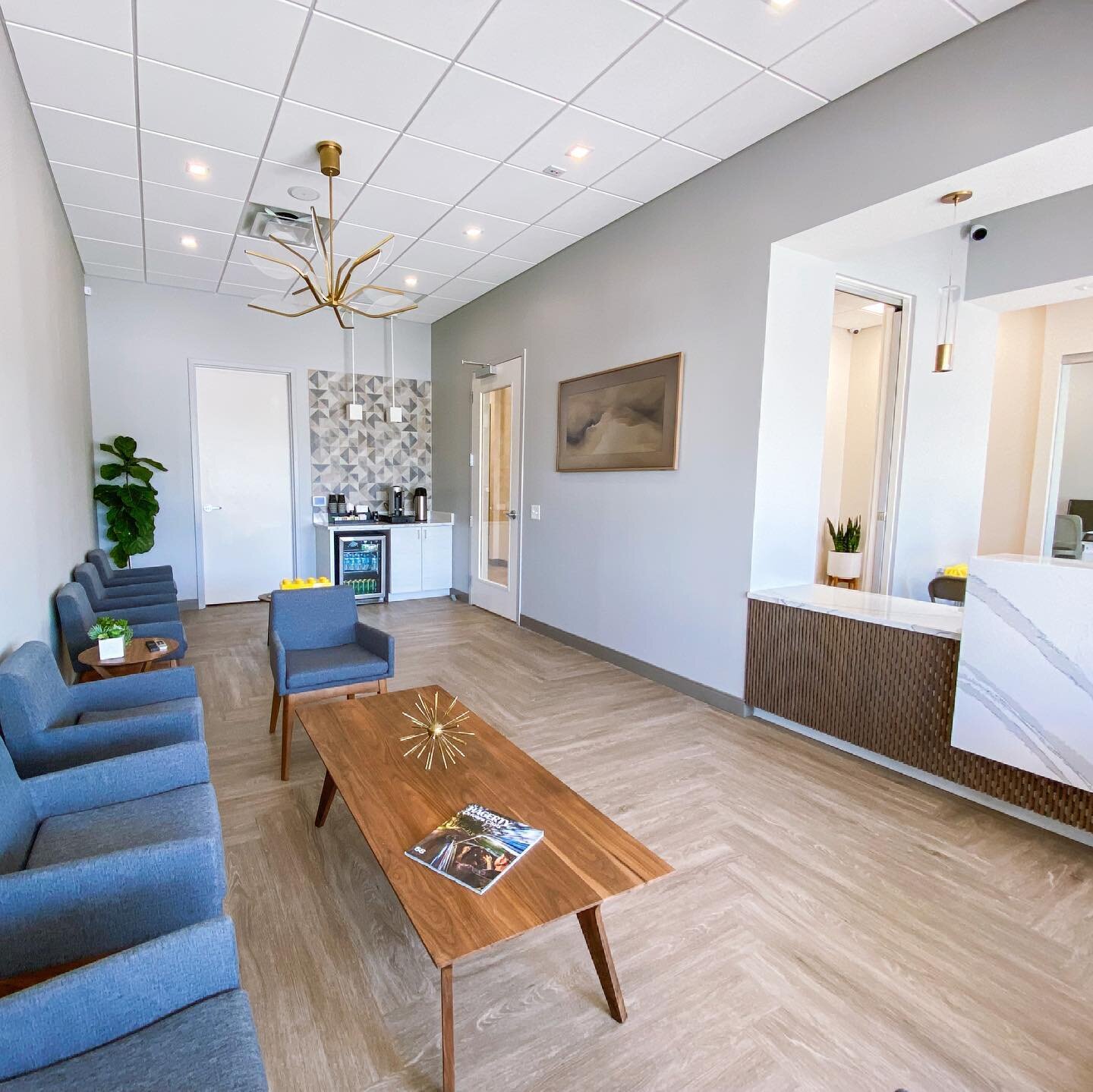 Check out our glow up since we began this journey! Swipe to see what the space used to look like ➡️ | #dental #dentist #dmd #orlandodentist #orlandodental #orlandodentistry #floridadentist #floridadental #theivorydental #winterparkdentist #winterpark