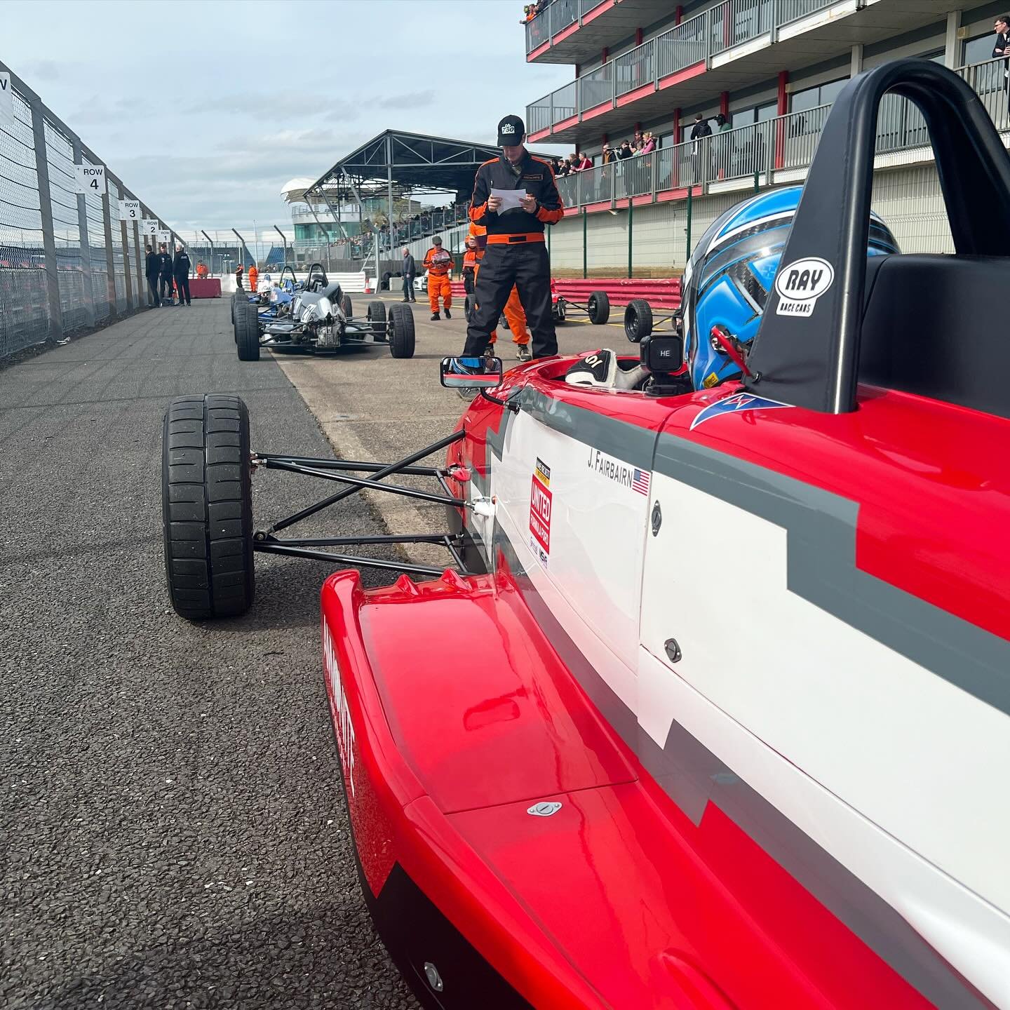 A solid weekend for us @silverstonecircuit with @jeremy.fairbairn this weekend. After qualifying 11th, Jeremy grabbed P4 and P5 in Race 1 and 2 respectively! 🙌 
&bull;
#formulaford #ff1600 #formulafordnational #ff1600national #formulaford #unitedfor