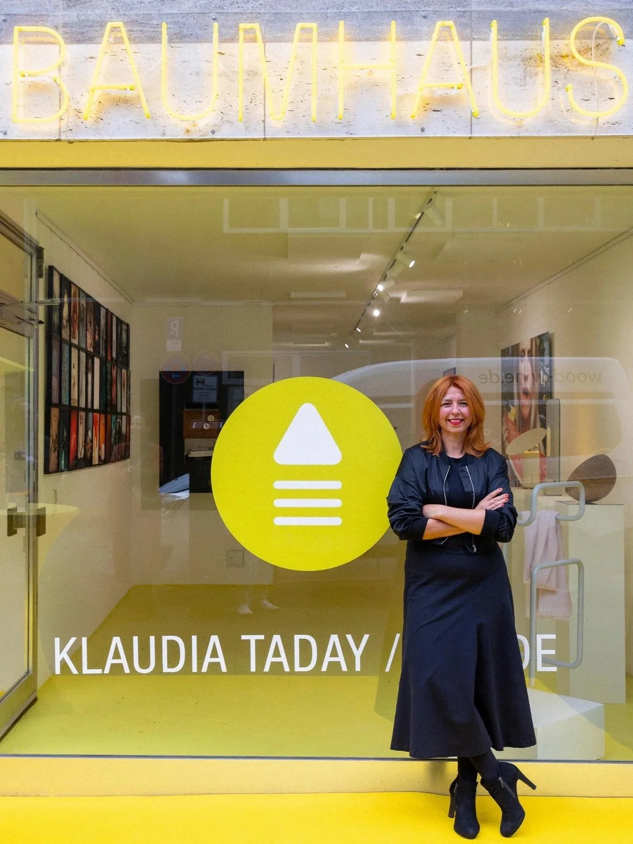 Fotokünstlerin Klaudia Taday in der Galerie BAUMHAUS Köln. Ausstellung „Der inszenierte Zufall“ mit ausgewählten Fine-Art-Werken aus den Jahren 2017 bis 2021.