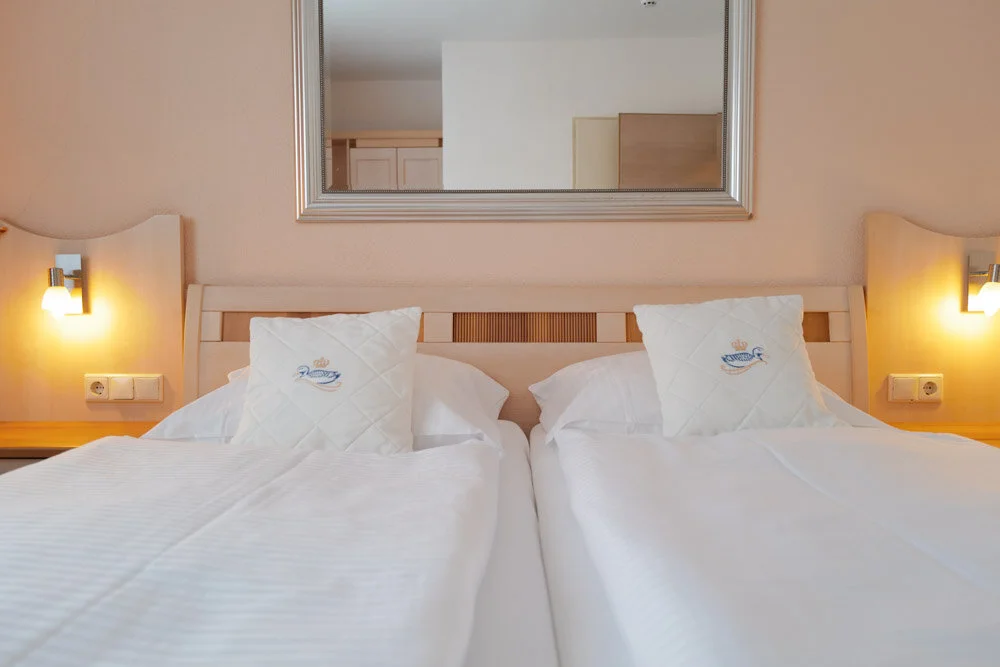 hotel_trapp_2bett_standard-2.jpg