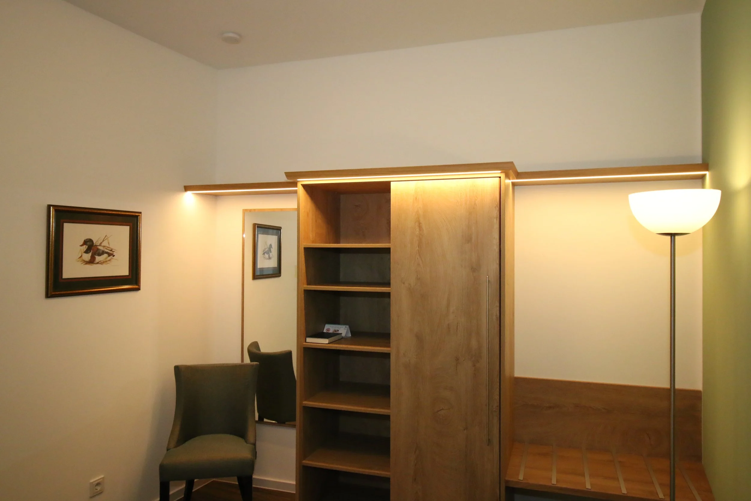 Family Suite Room 2 - Wardrobe.JPG