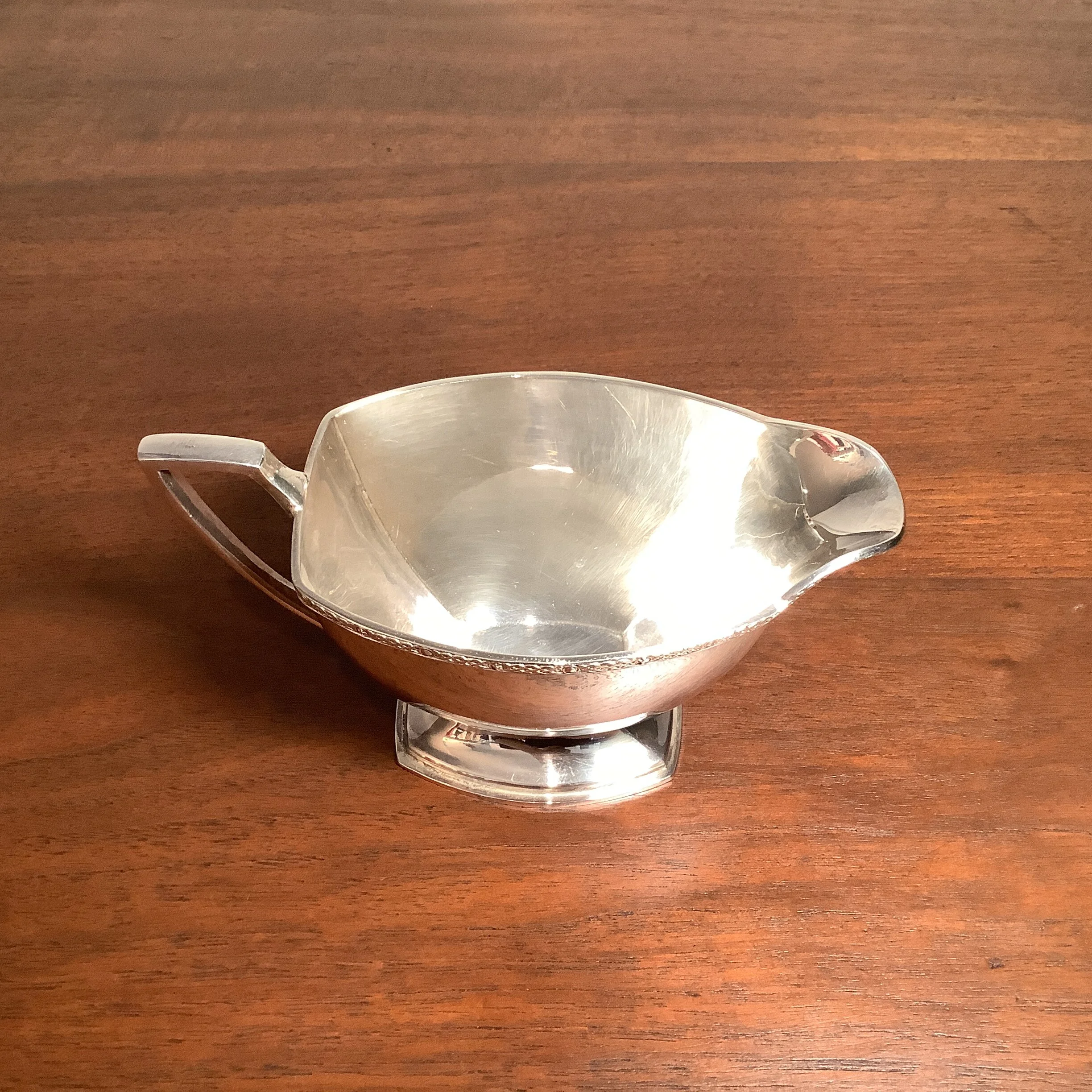 01EF0693-BE0A-44A1-ACD2-006F659EE1DB