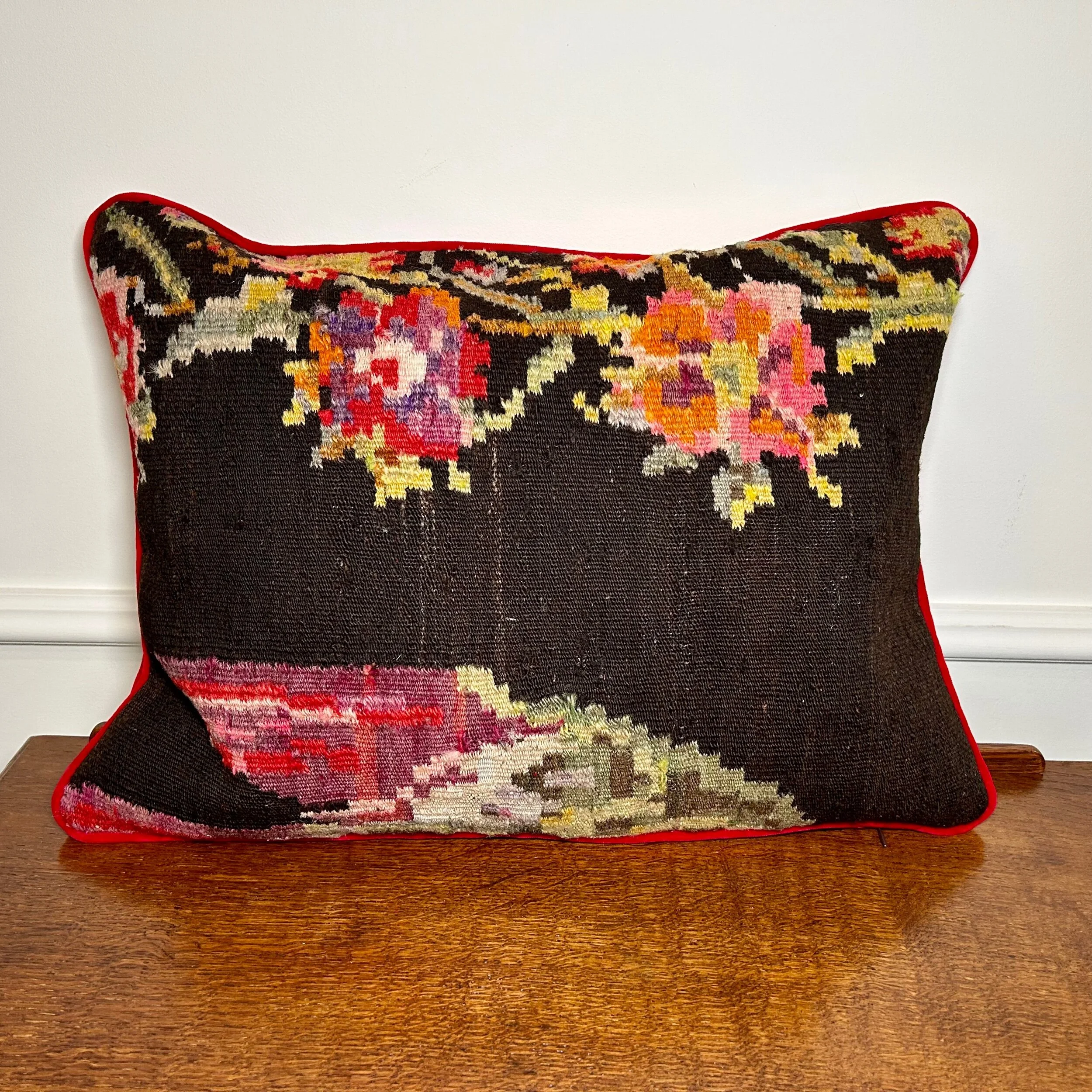 5AED9180-D726-437F-A846-5893E2869610