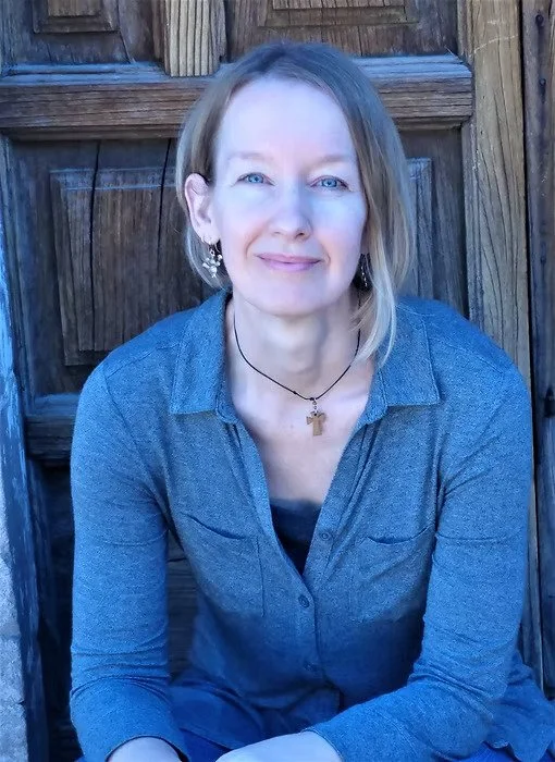 Sanctified Imagination: Writer Amy Muia