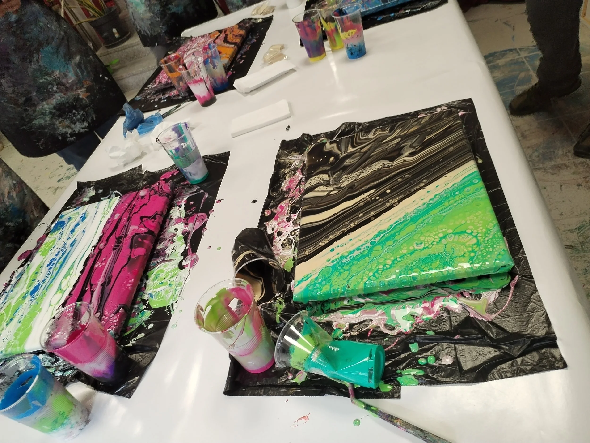 Acryl-Pouring-Kurs am 12.08.2026, 18 Uhr