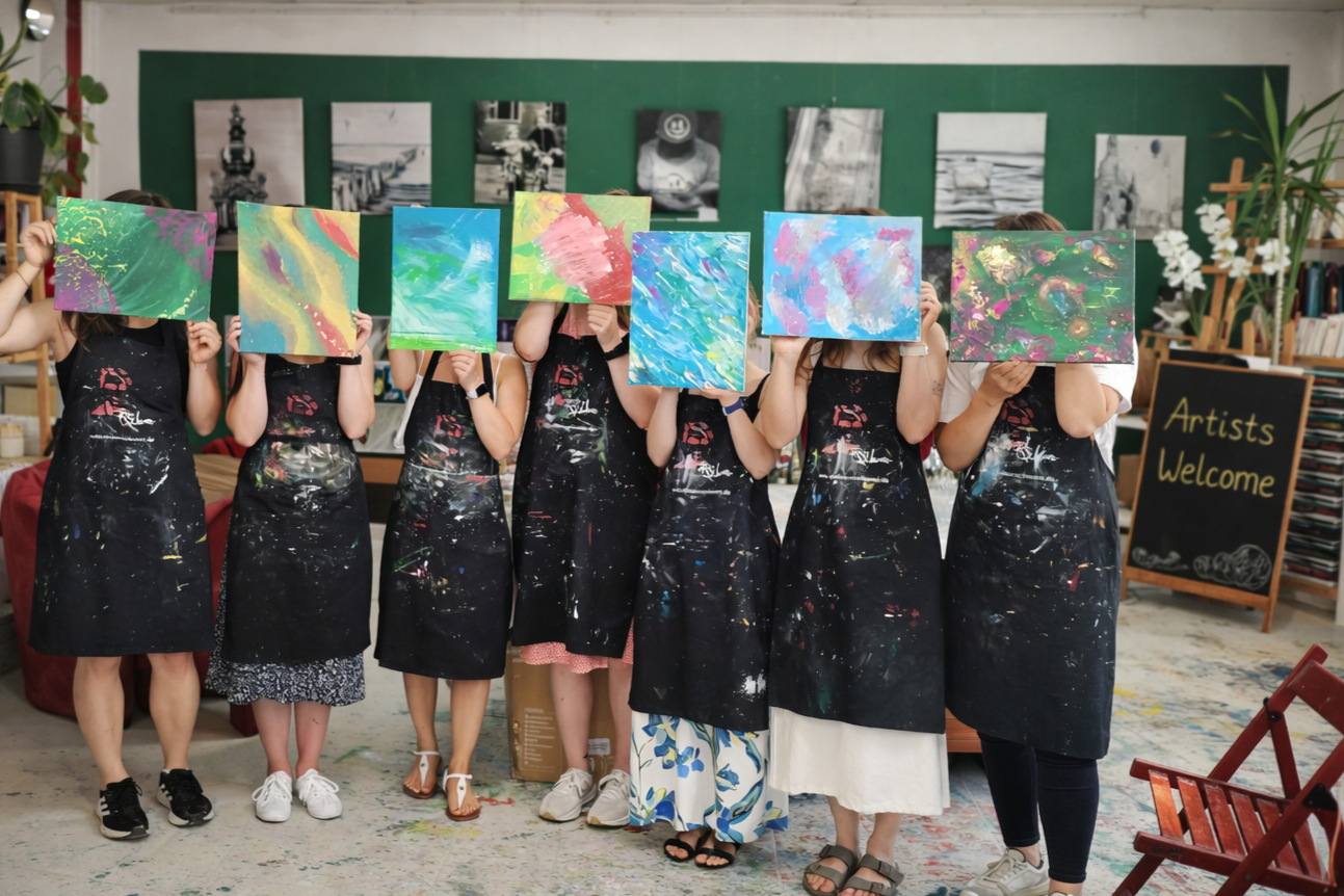 Zufriedene Teilnehmer Teamevent Atelier Dresden