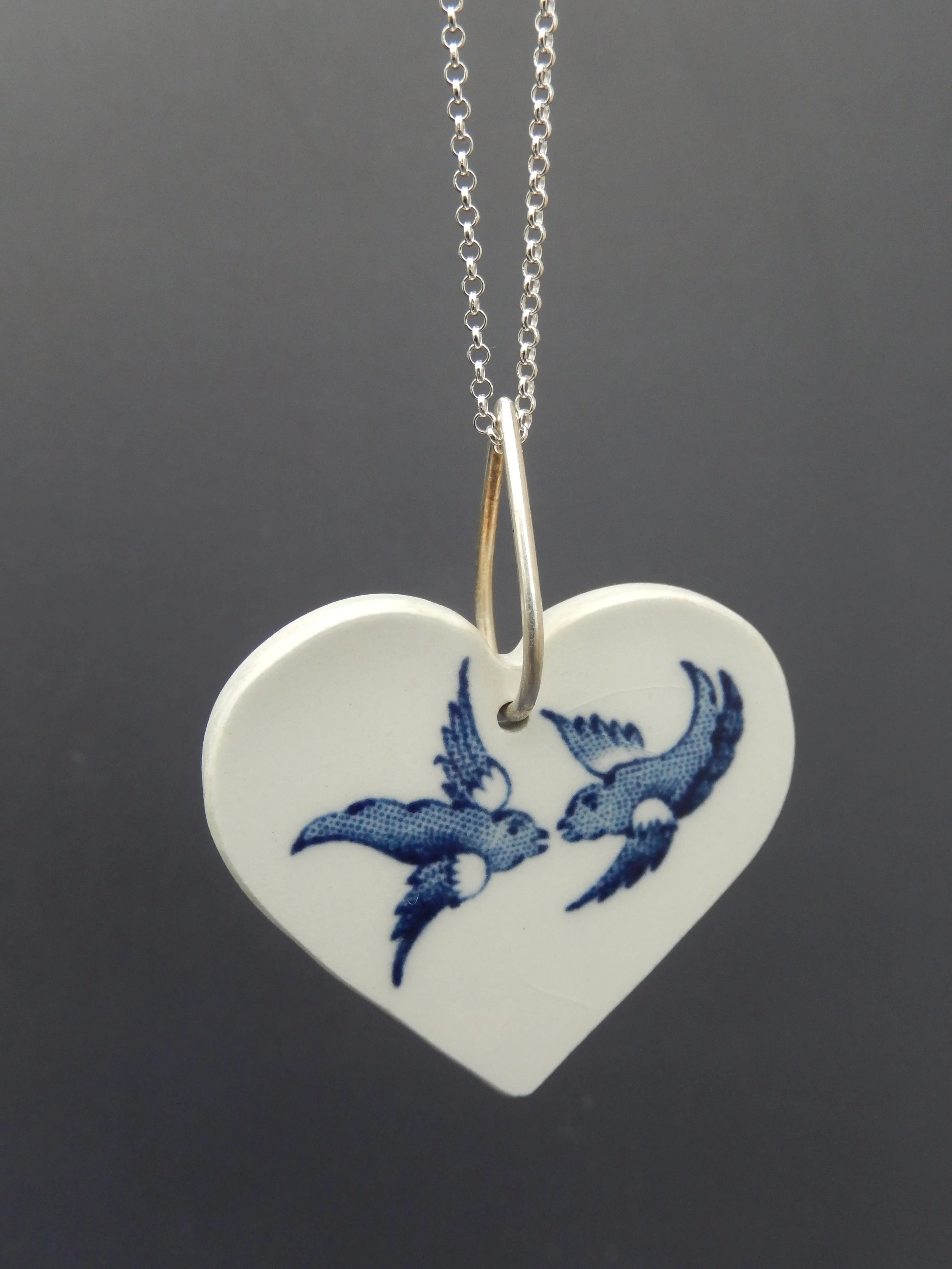 willow birds, willow pattern birds, love birds pendant, broken plate jewellery