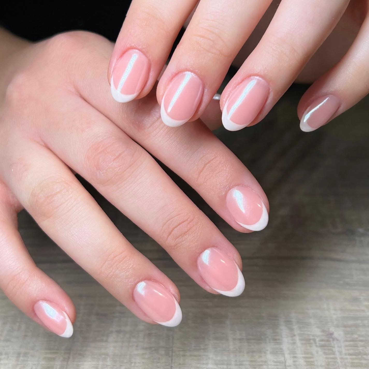 Giving clean girl aesthetic🫧

Nails by Katie 

Booking link is in bio or feel free to contact the salon directly

#frenchtipnails #nails #biab #biabnails #naildesign #ovalnails #cnd #opi #tgb #opinails #nails #biabteddy #biabdolly #nailinspo #nailar