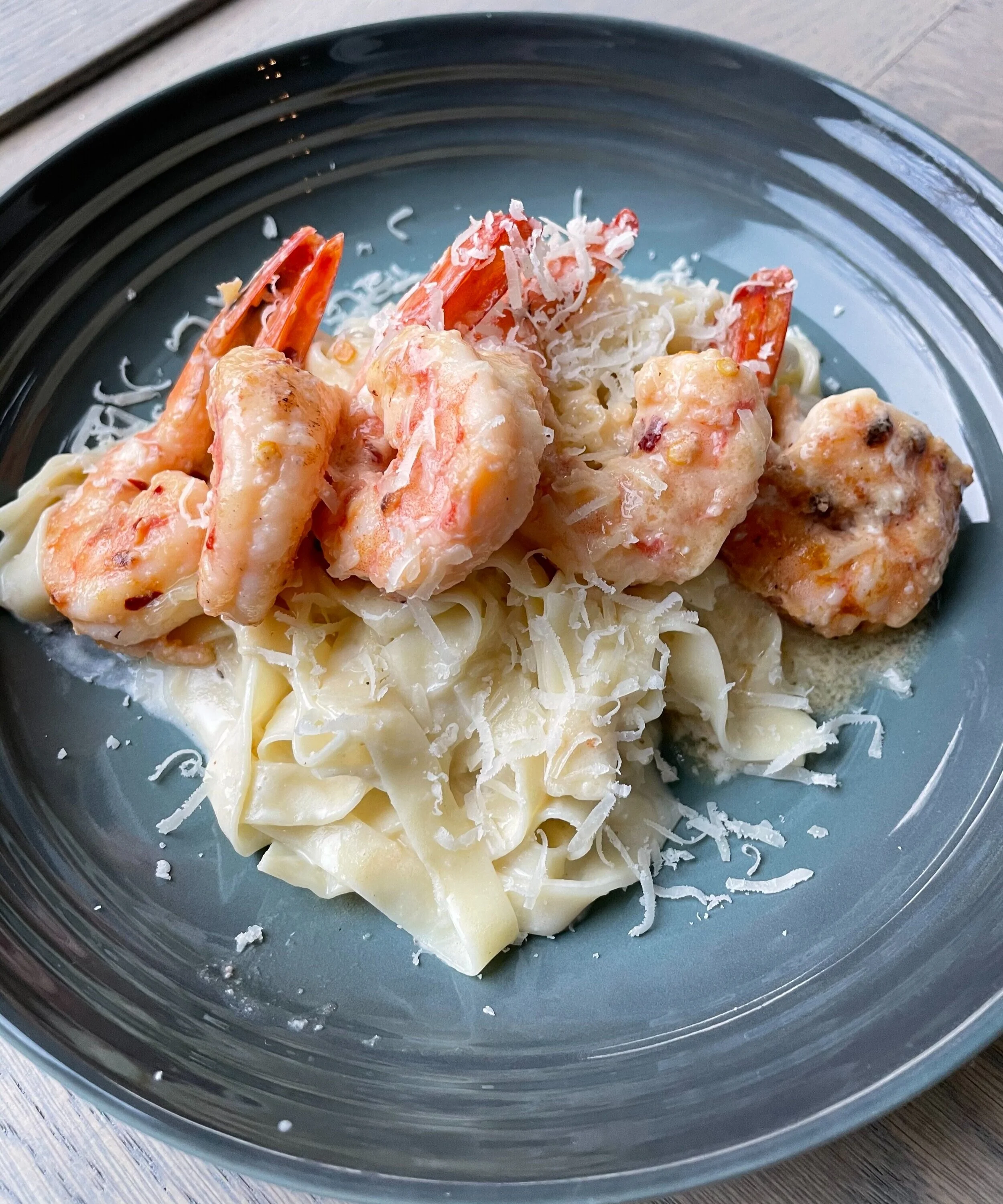EATS: Fettuccine Al Fredo with Shrimp Recipe 