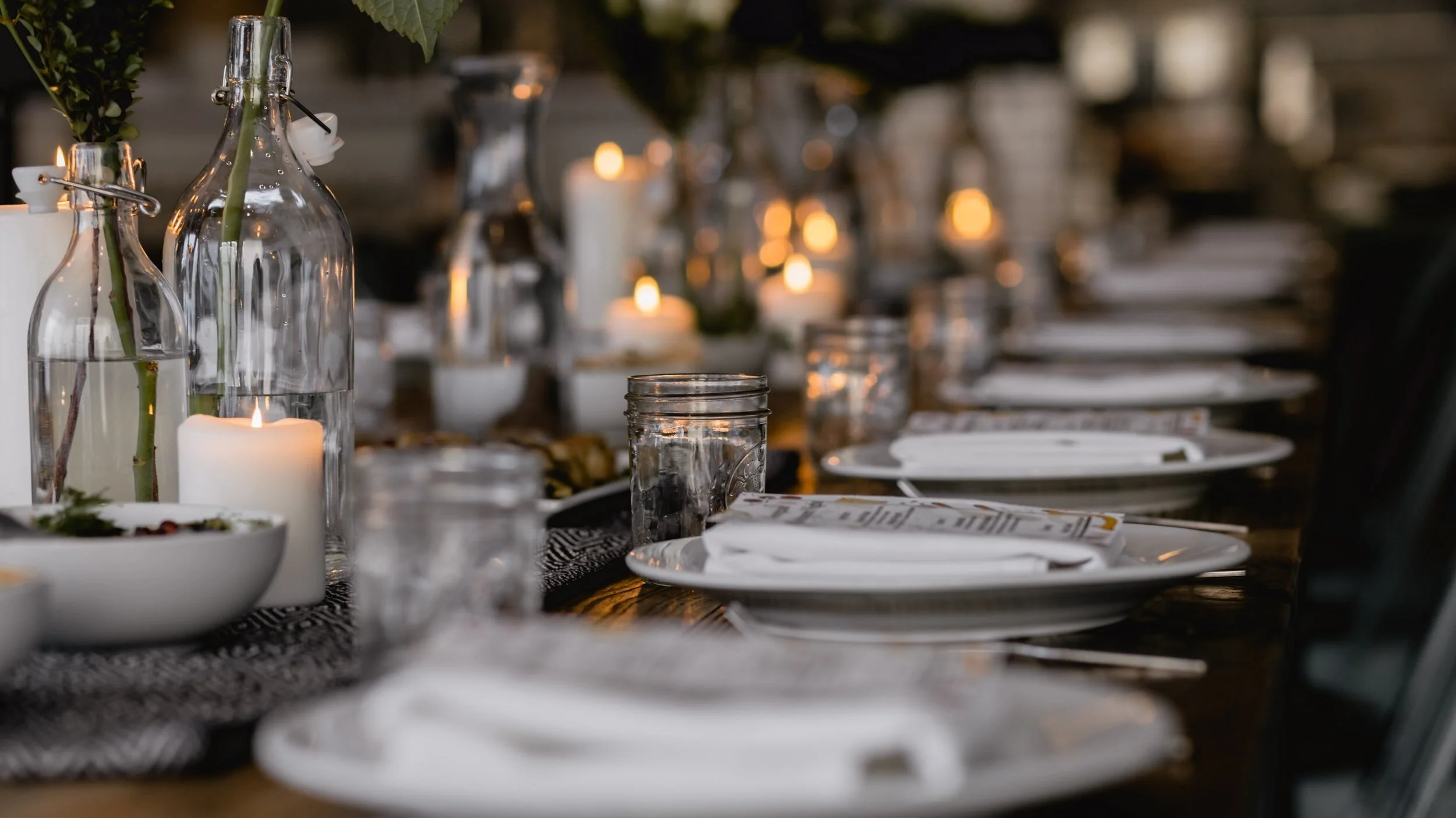 Hosting: Thanksgiving Table Settings