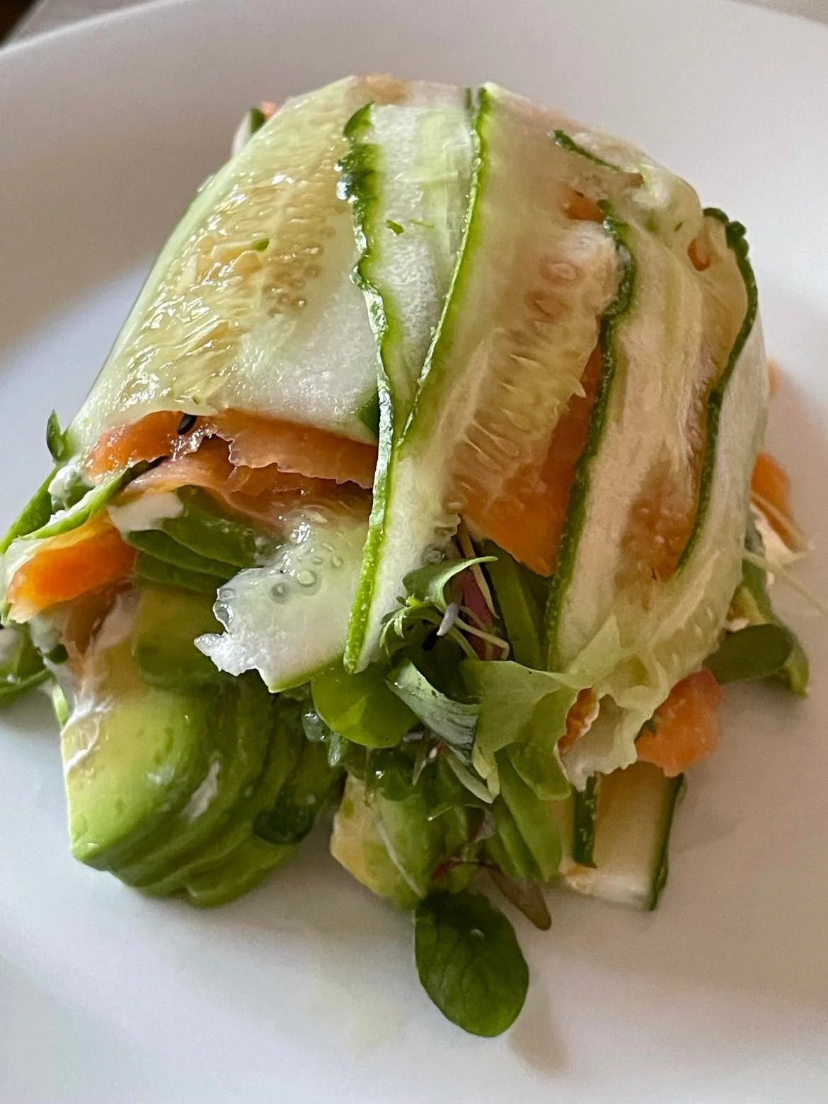 EATS: Smoked Salmon and Avocado Cucumber Roll