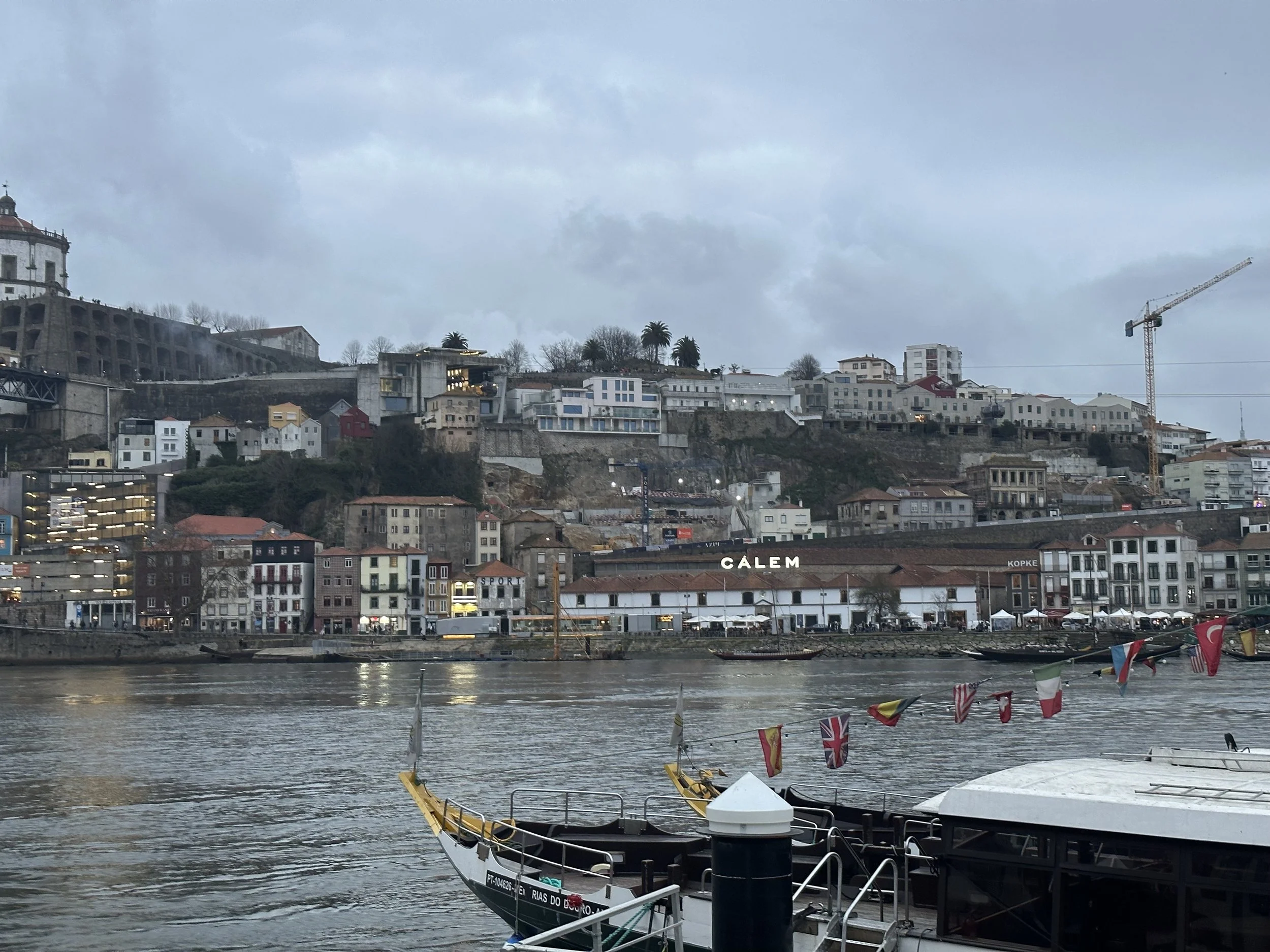 Portugal Guide: Caves Cálem &amp; Fado