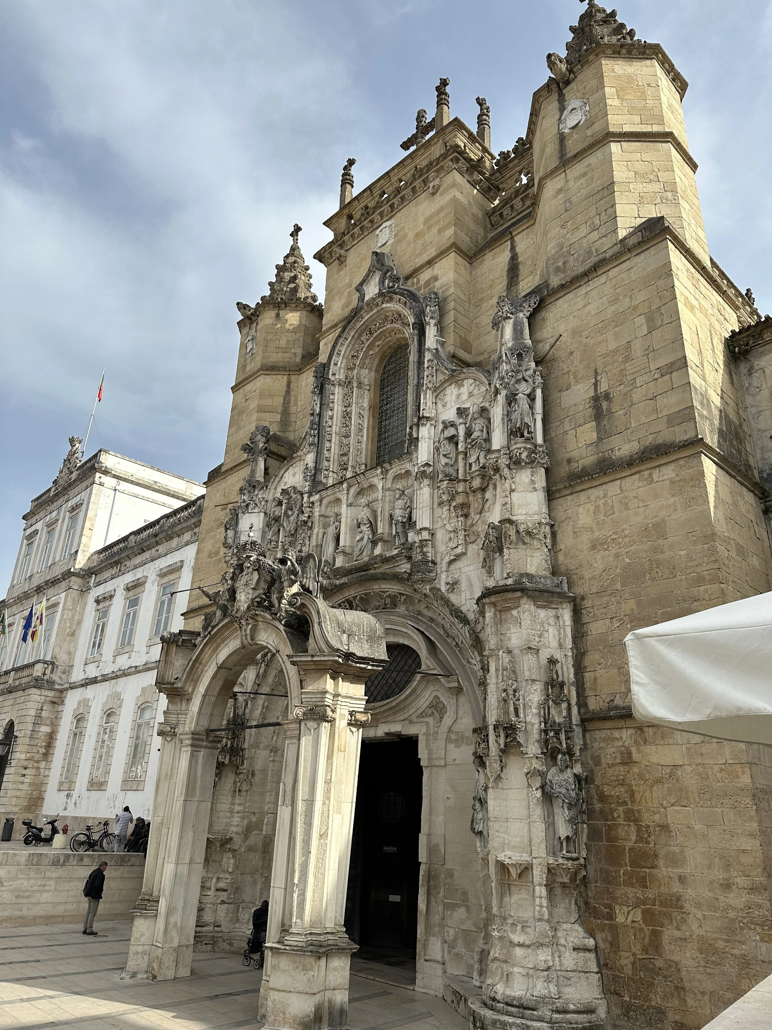 Portugal Guide: Breakfast in Coimbra 
