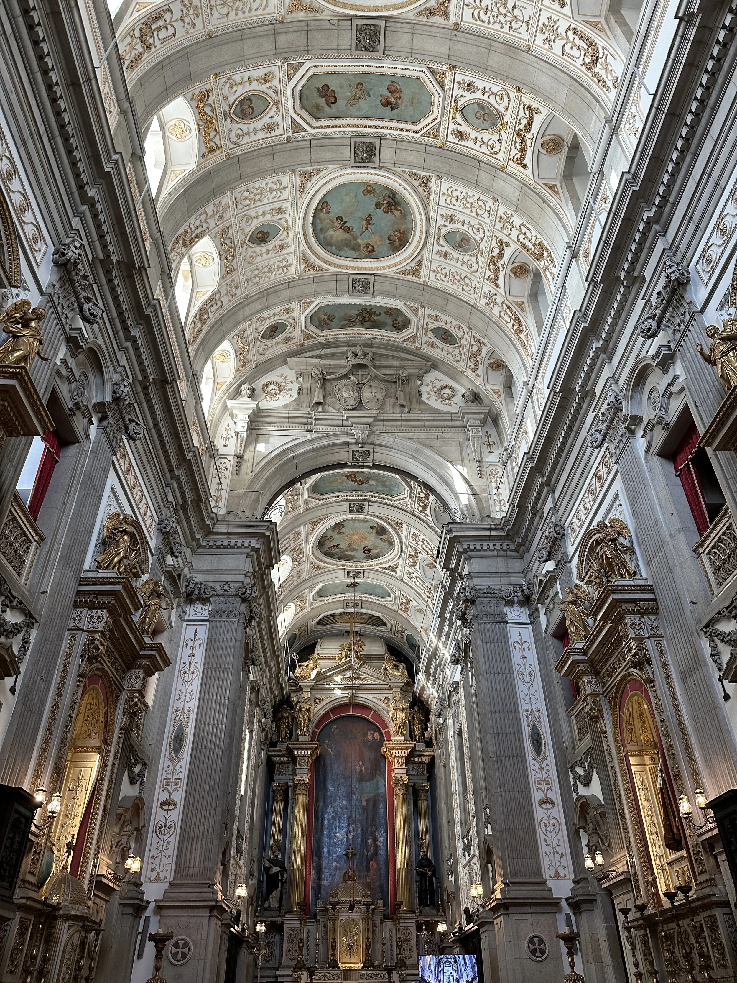 Portugal Guide: The Church of São Francisco Porto