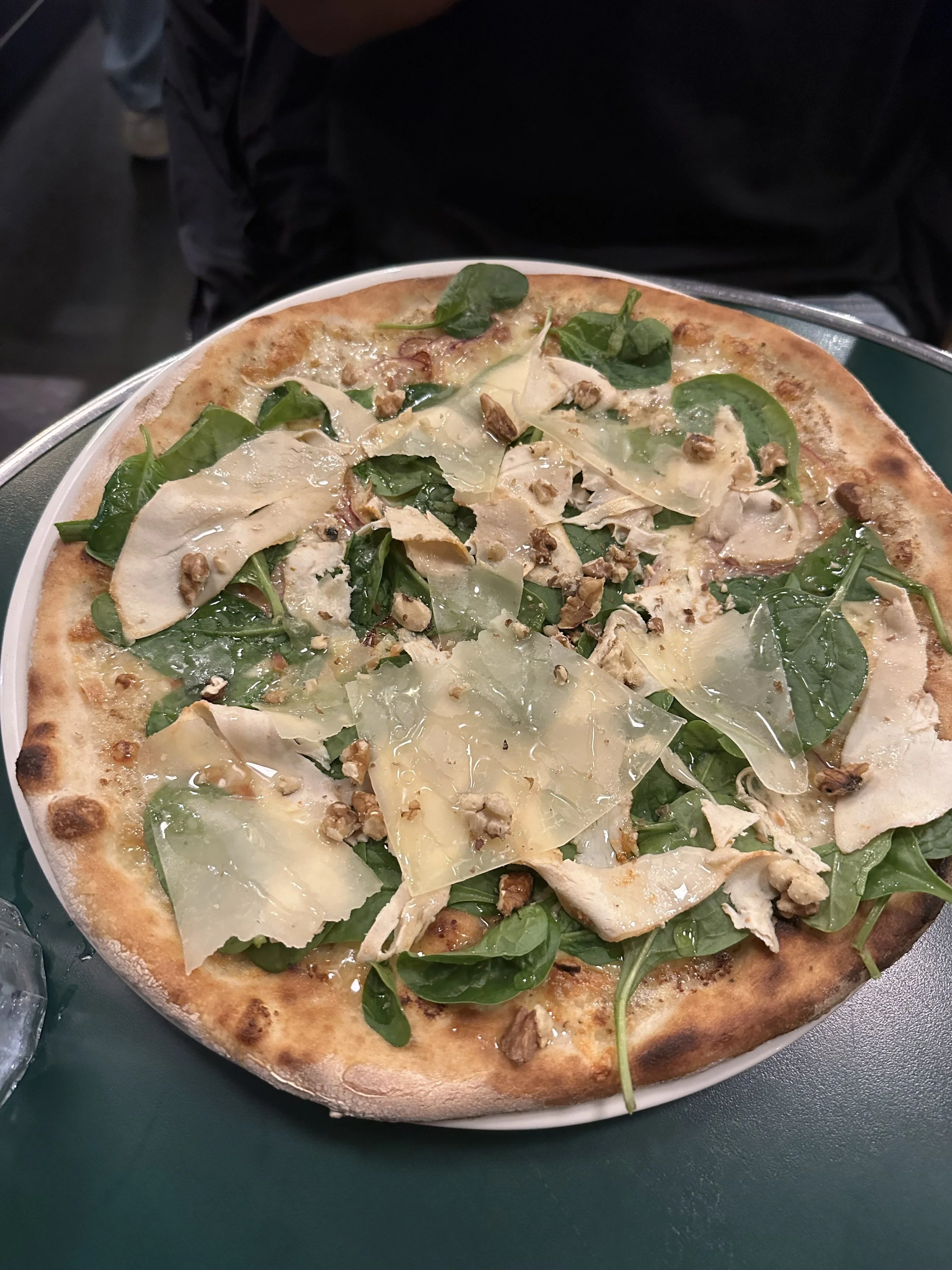 A Casual Dinner in Paris: Popu Bistro à Pizza