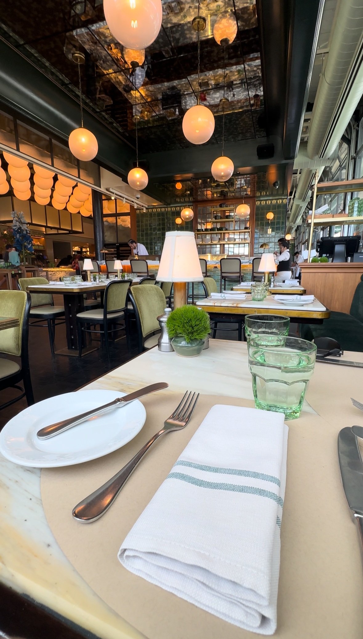 NYC Restaurants: T. Brasserie by Jean-Georges — SEIS