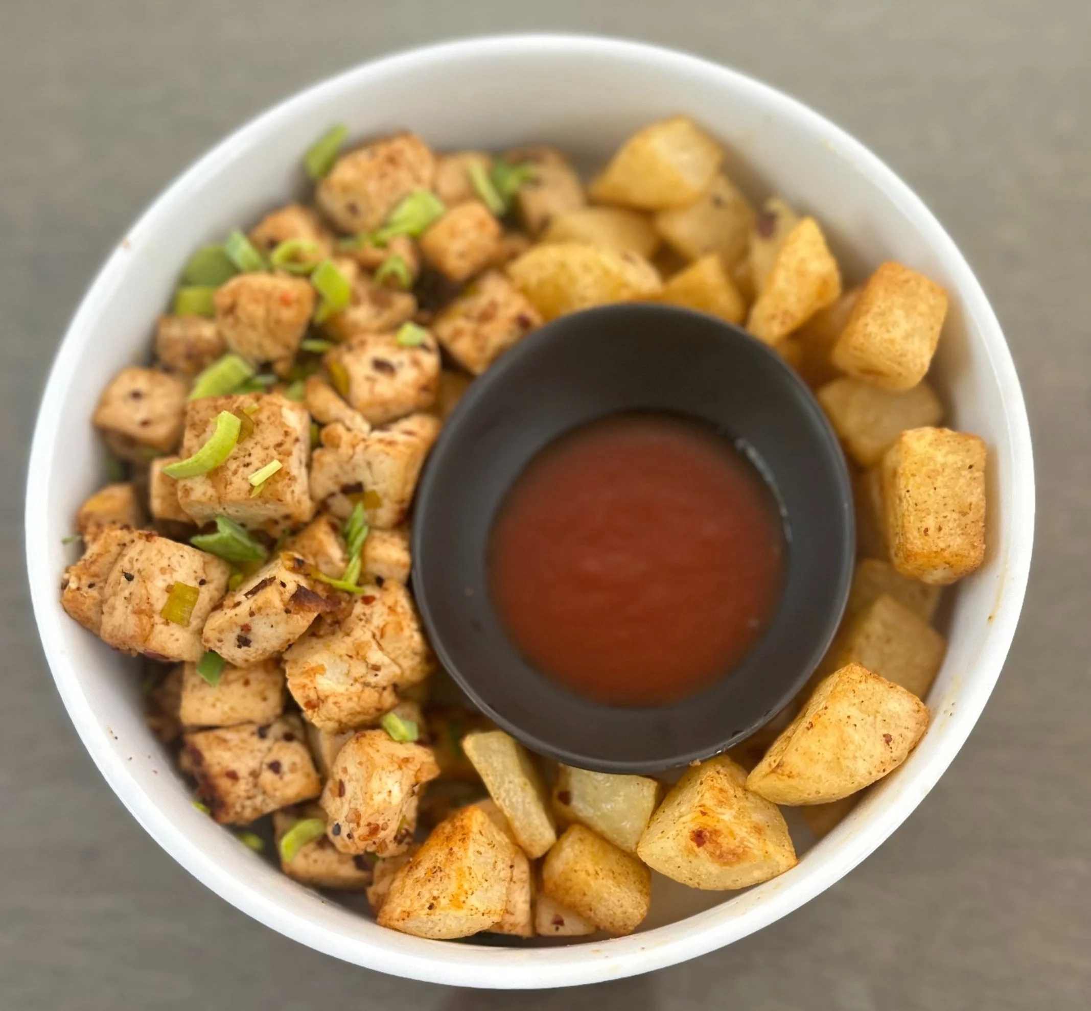 Garlic Maple Glaze Tofu & Spiced Roasted Potatoes