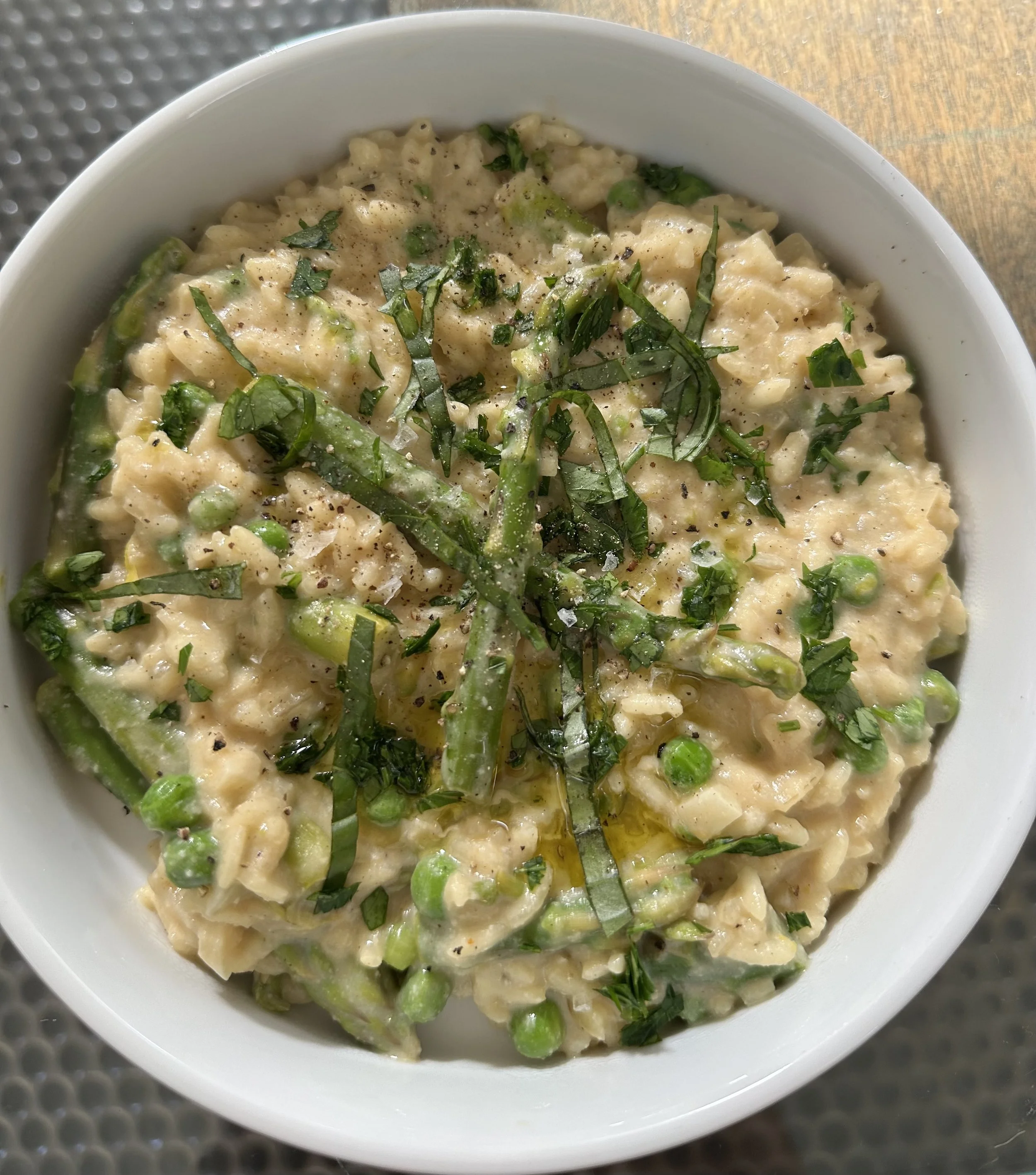 Creamy Vegan Asparagus and Pea Risotto