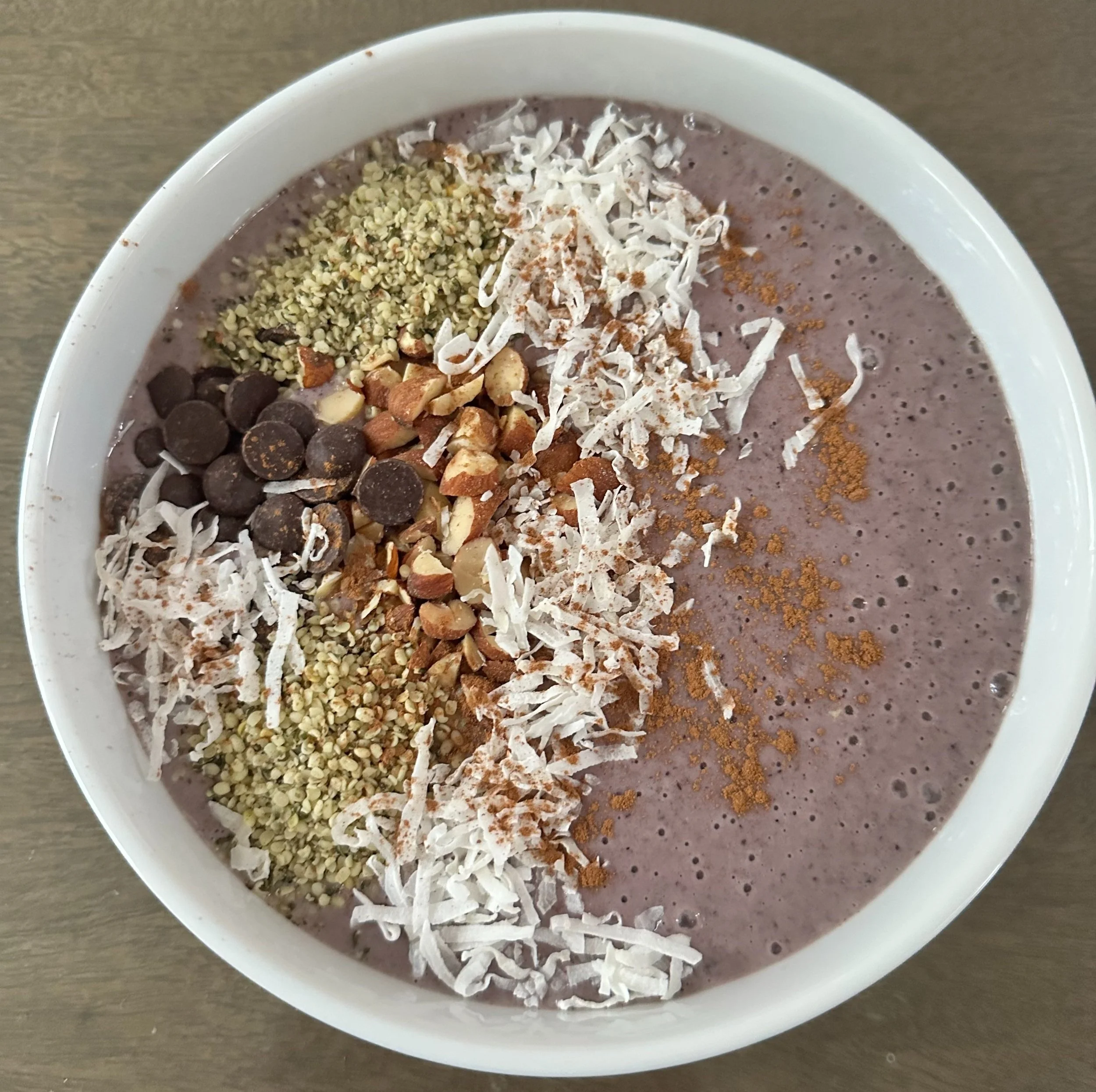 Vegan Blueberry Almond Smoothie Bowl