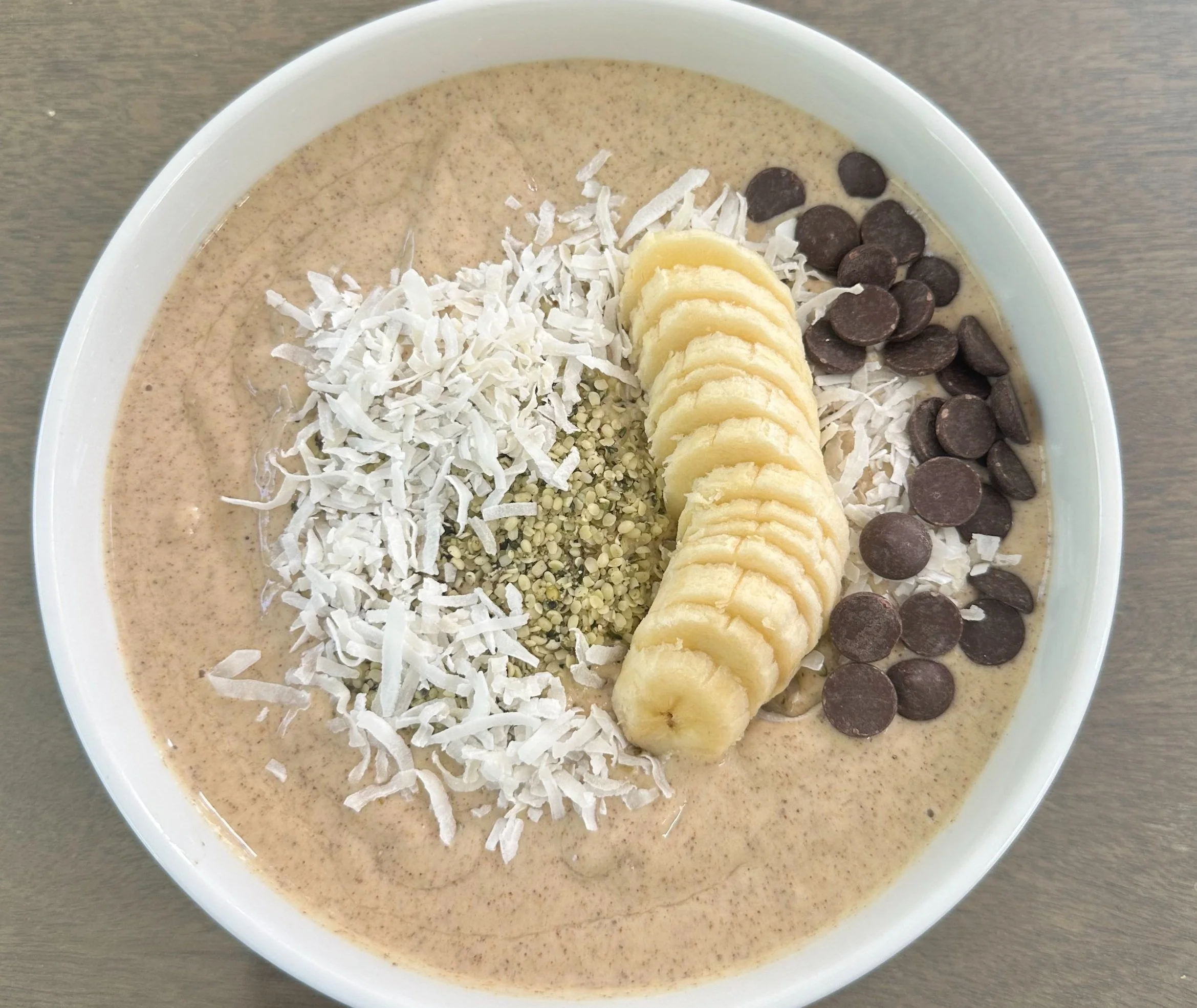 Vegan Banana Almond Smoothie Bowl