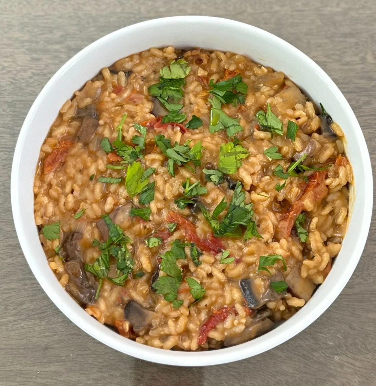Sun-Dried Tomato &amp; Mushroom Vegan Risotto