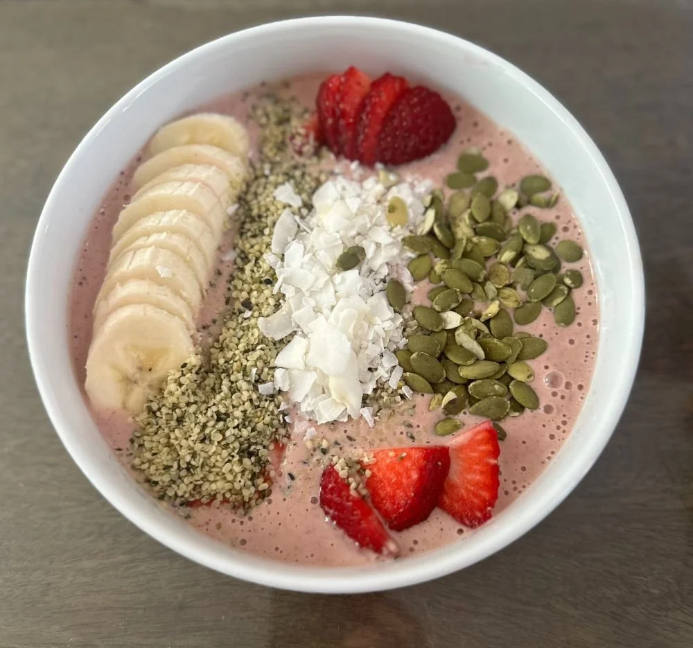 Vegan Strawberry Banana Smoothie Bowl