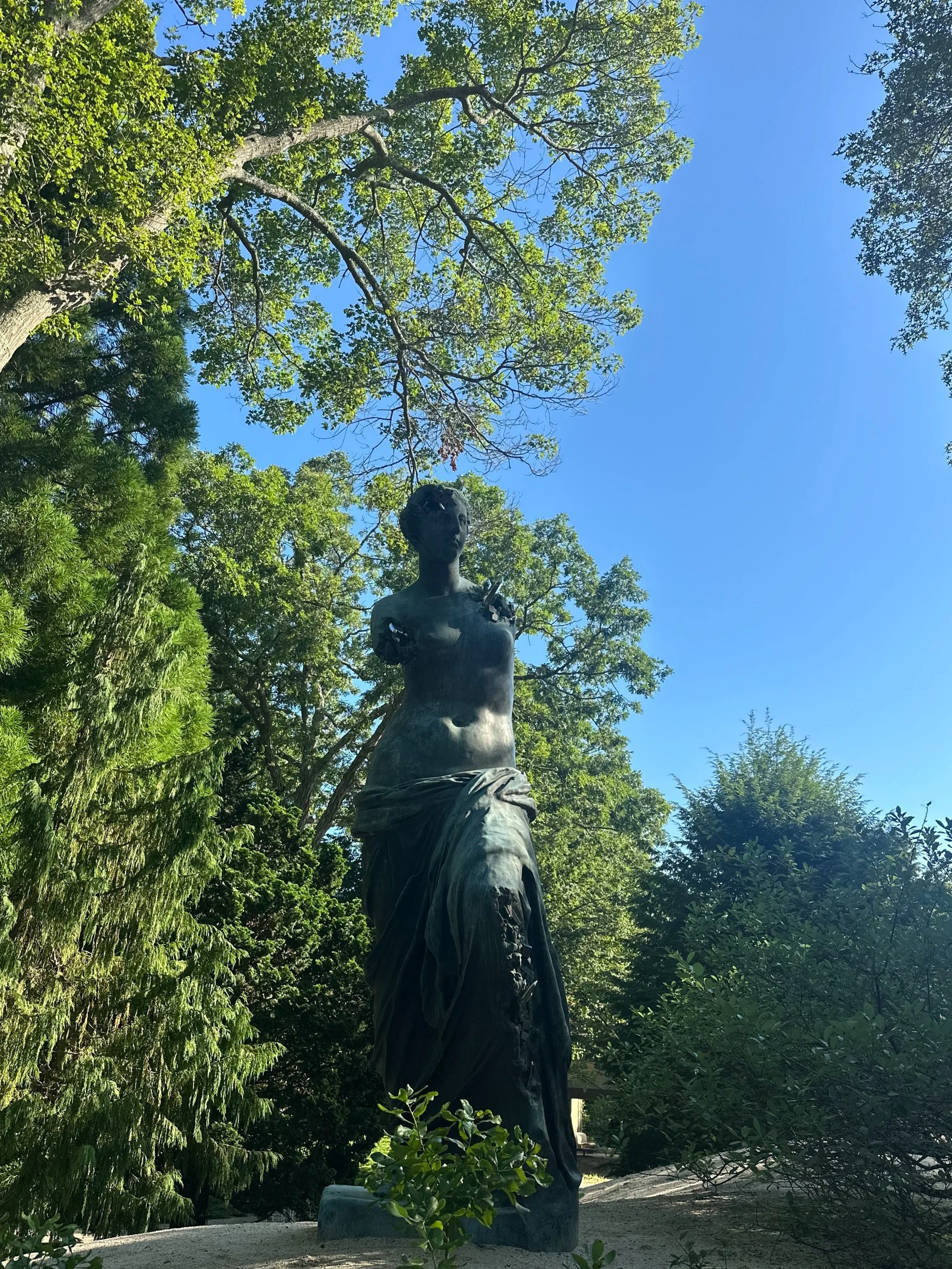 Hamptons Guide: LongHouse Reserve