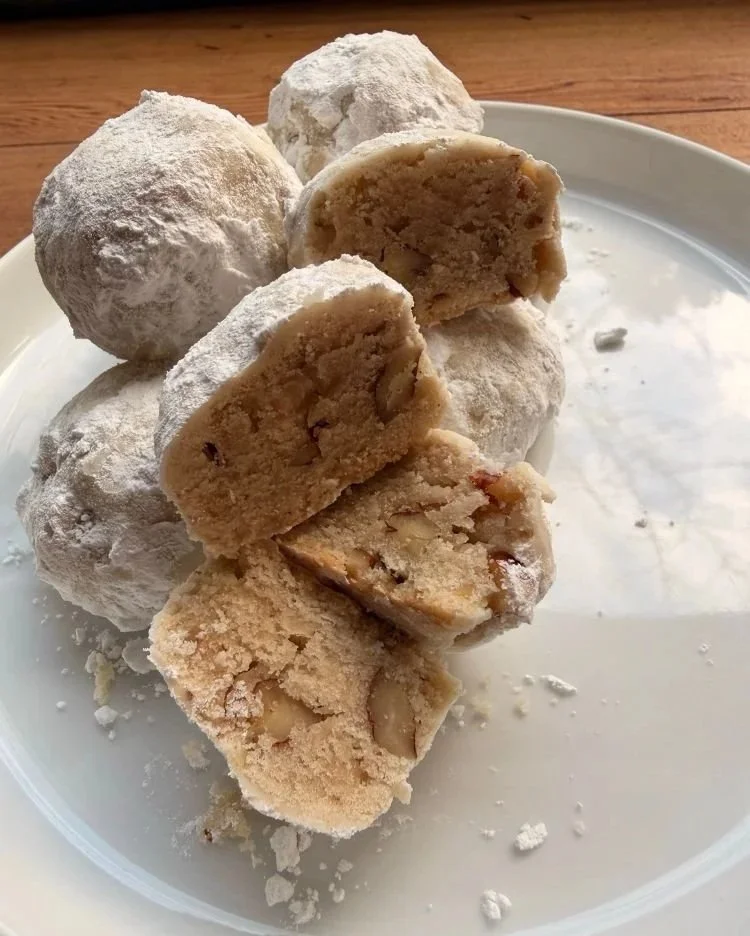 Vegan Mexican Wedding Cookies