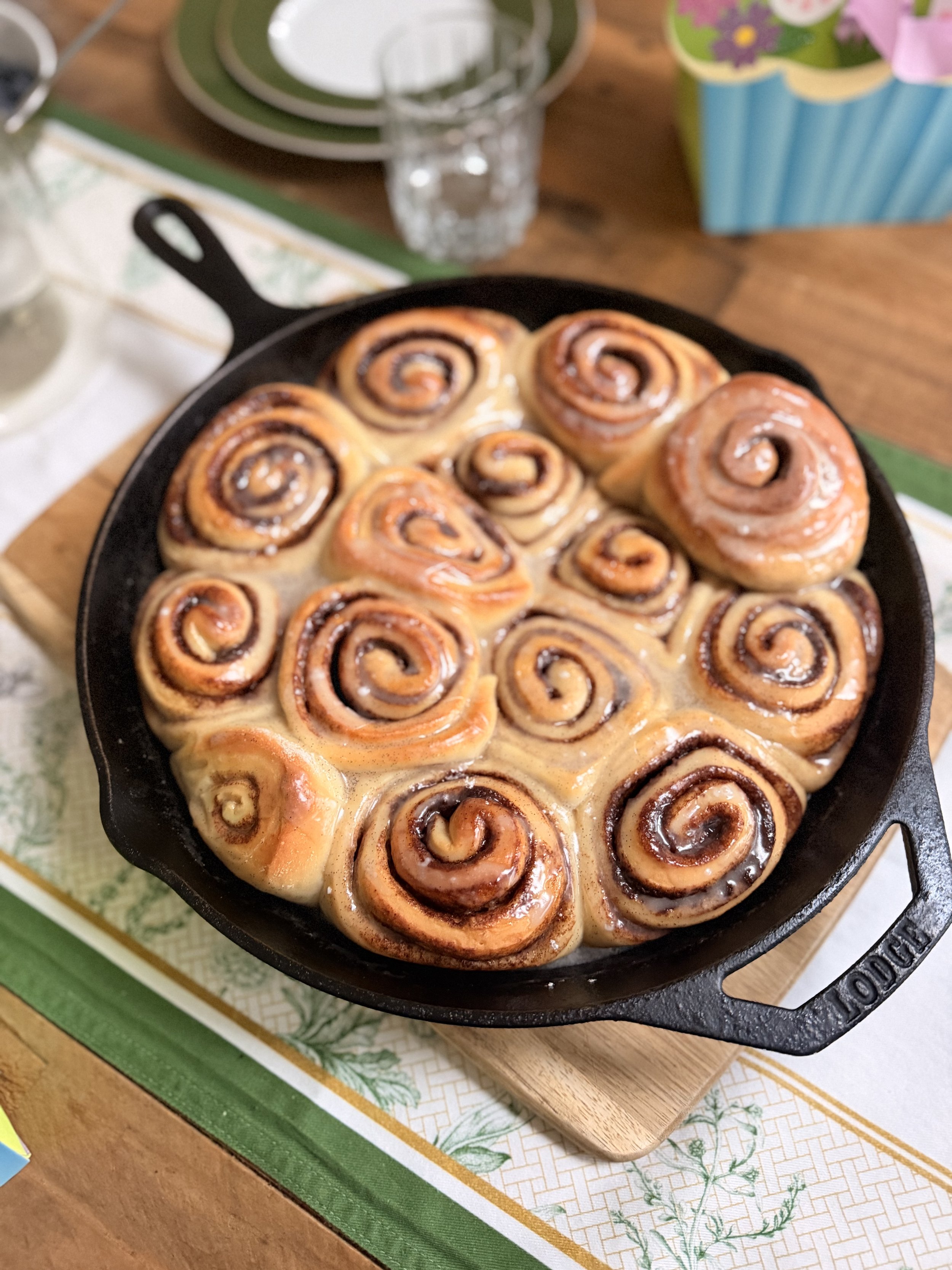 Vegan Cinnamon Rolls