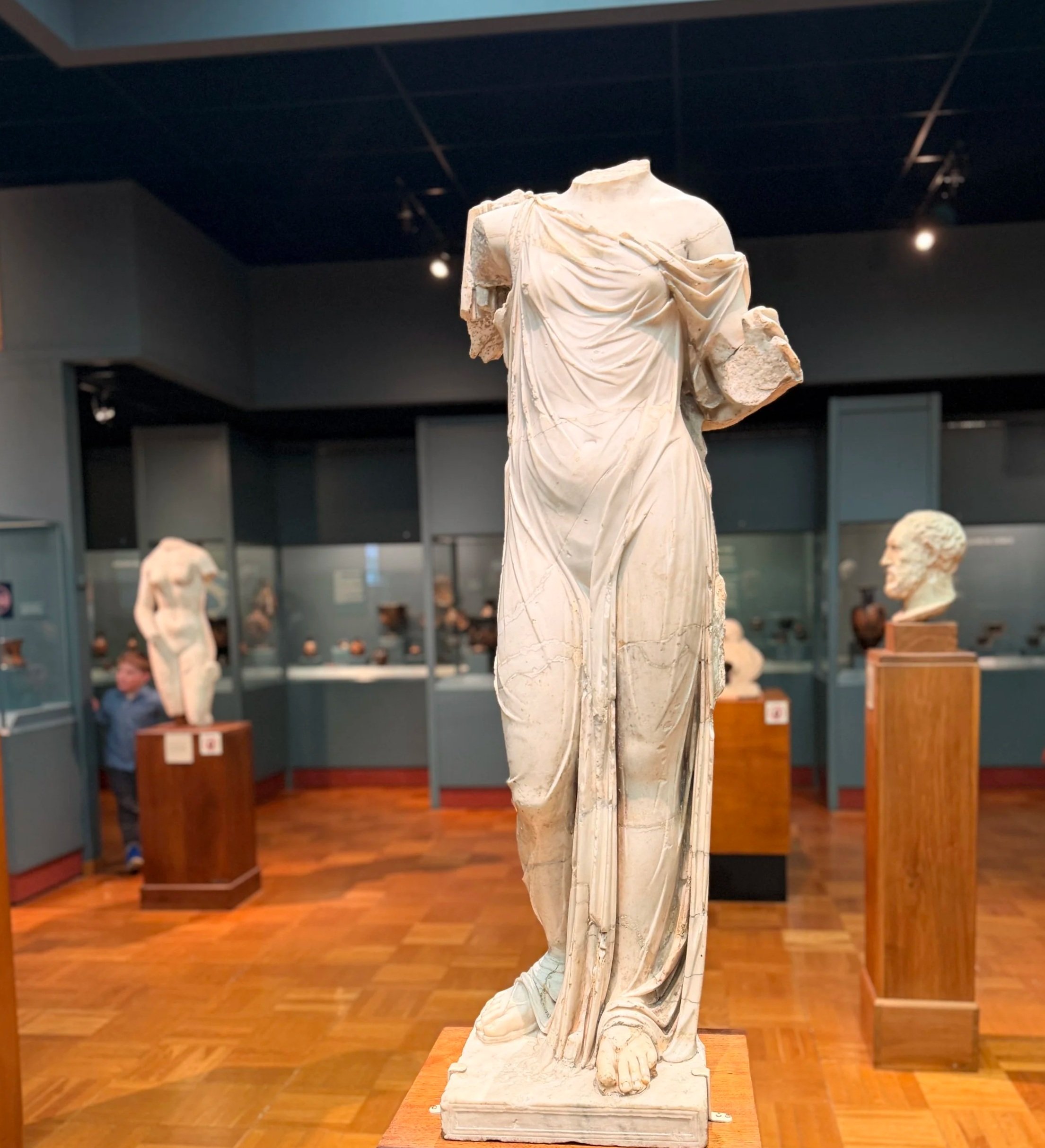 Toronto Guide: Royal Ontario Museum (ROM)