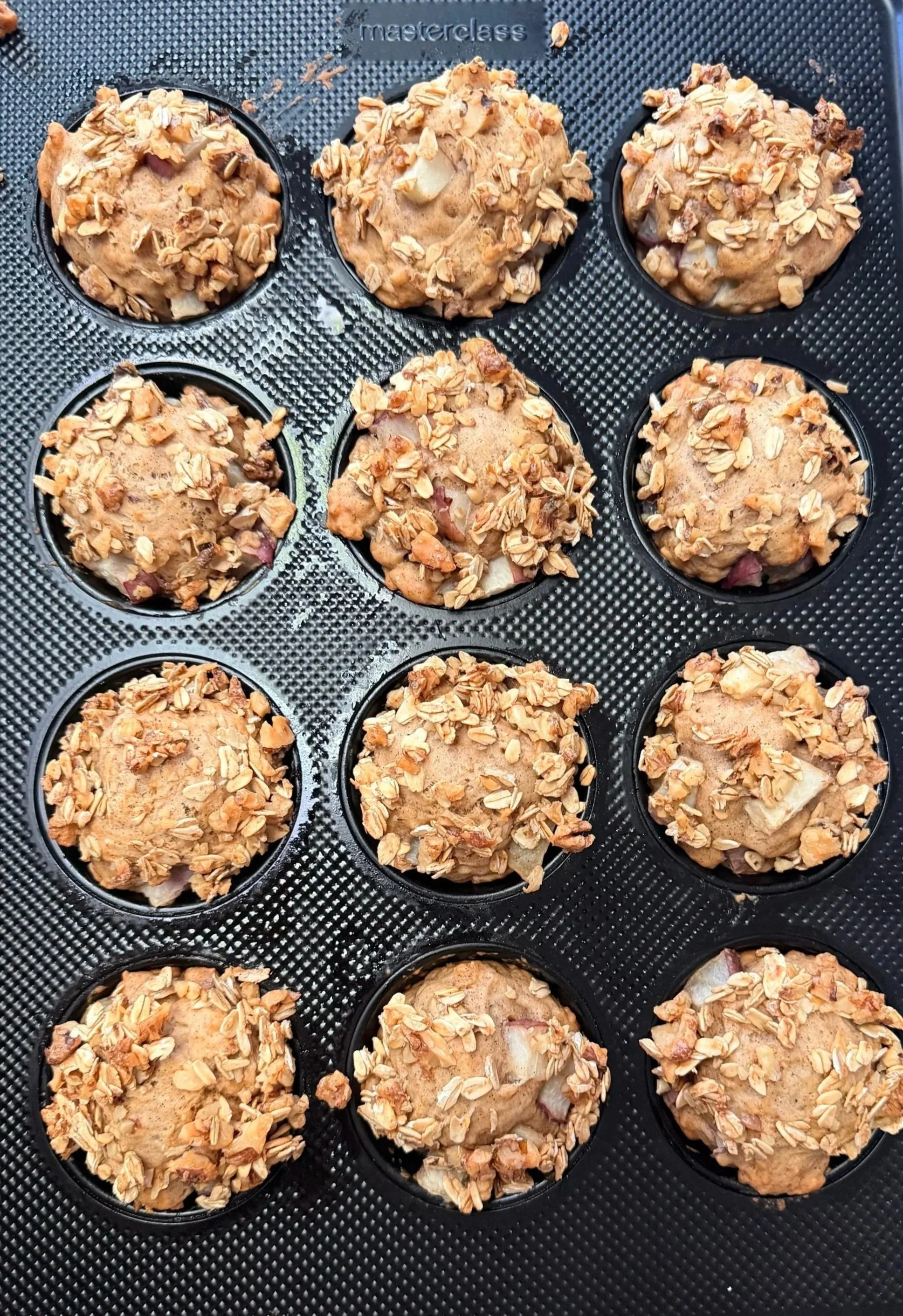 Peach Crumble Muffins (Vegan)