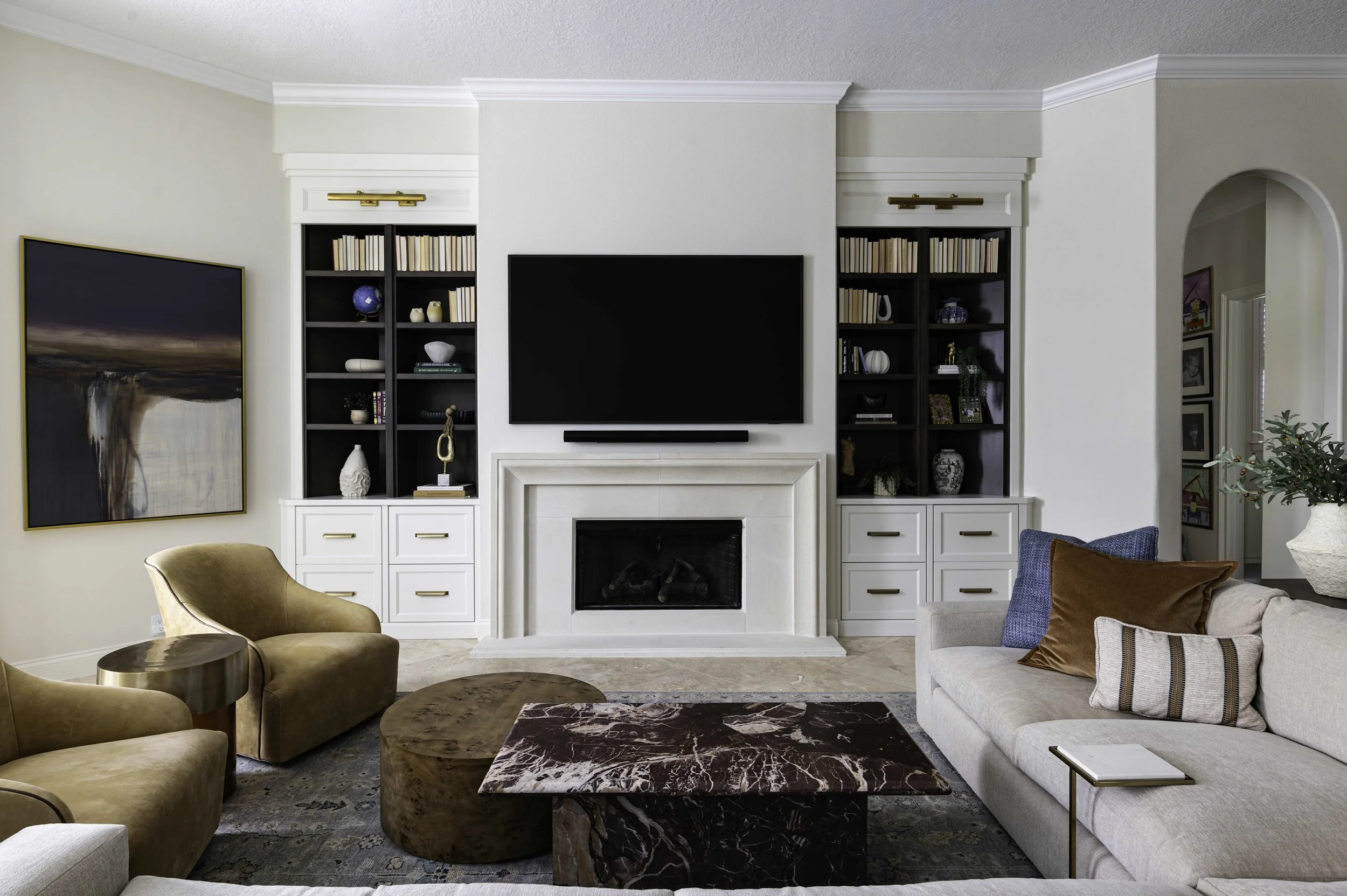 FAMILY ROOM SM.jpeg