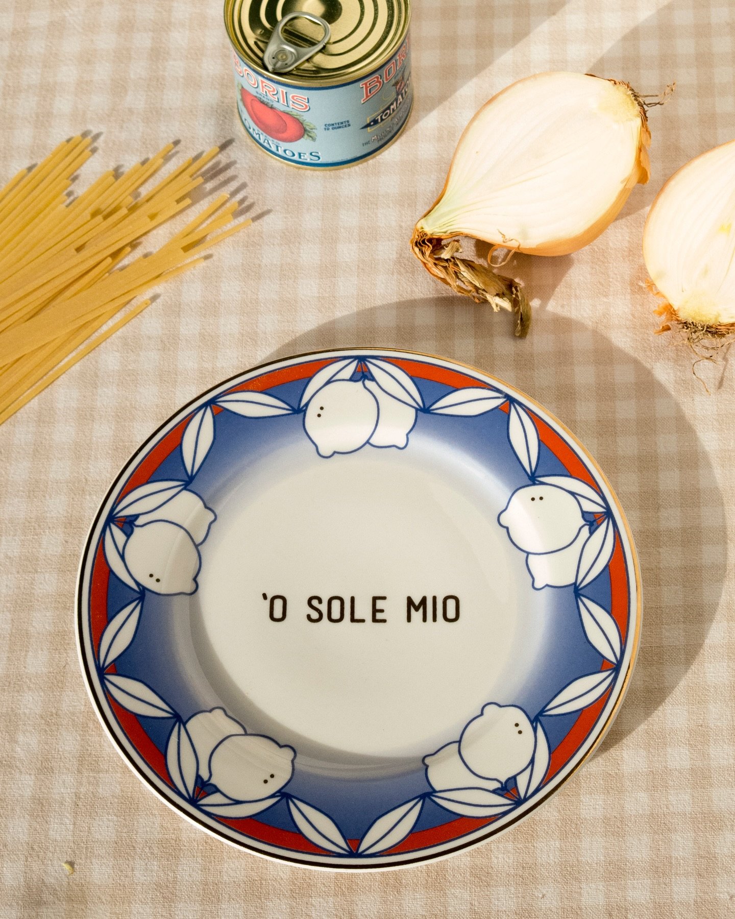 La routine di una domenica quasi estiva: stare tutto il giorno all&rsquo;aperto e in compagnia 🫛🍝🍳🌱🌸🐝

#ilariai #inaverydecorativeway #osolemio #dolcefarniente #salutiebaci #sundayroutine #artdelatable #ceramiclove