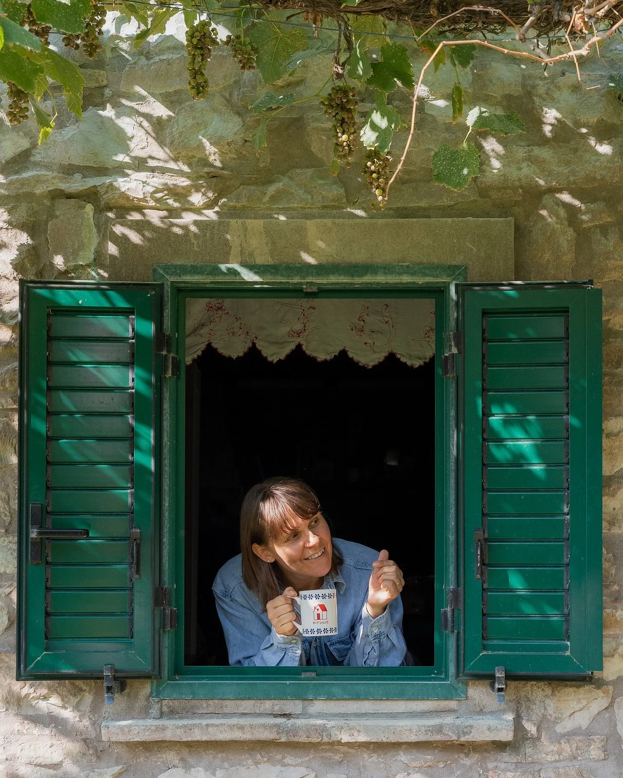 Devo ricordarmi di non avere fretta. Settembre porta sempre mille cose nuove e stimolanti, le devo guardare una alla volta, senza correre.

#ilariai #septemberissue #inaverydecorativeway