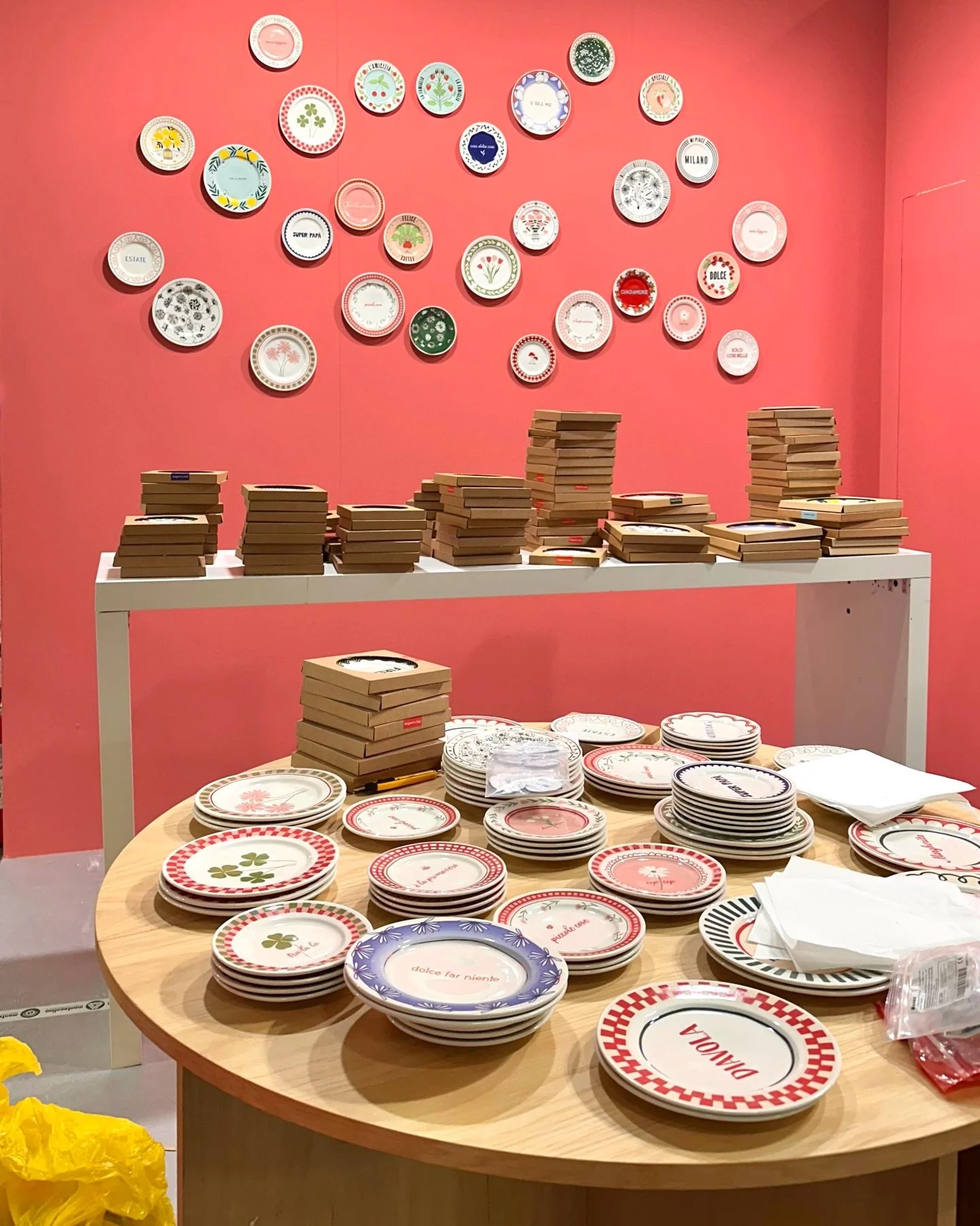 Presto, prestissimo vi racconter&ograve; tutte le novit&agrave; ✨

@milanohome.exhibition &egrave; finita: quattro giorni intensi (devo dire che tutto gennaio non scherza) ma che alla fine mi lasciano sempre addosso una sensazione bella, che mi porte