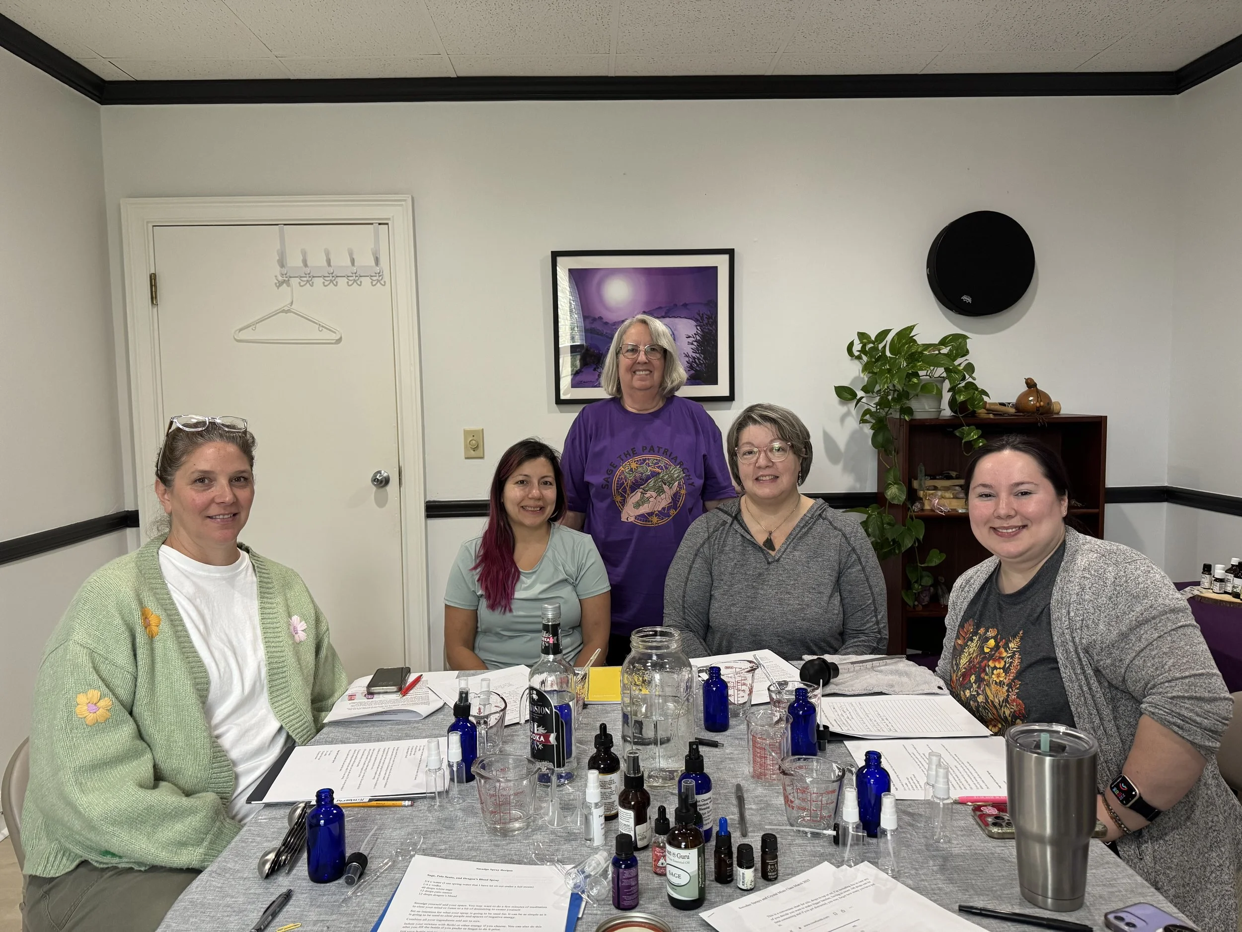 Smudge Sprays and Crystal Mists Class