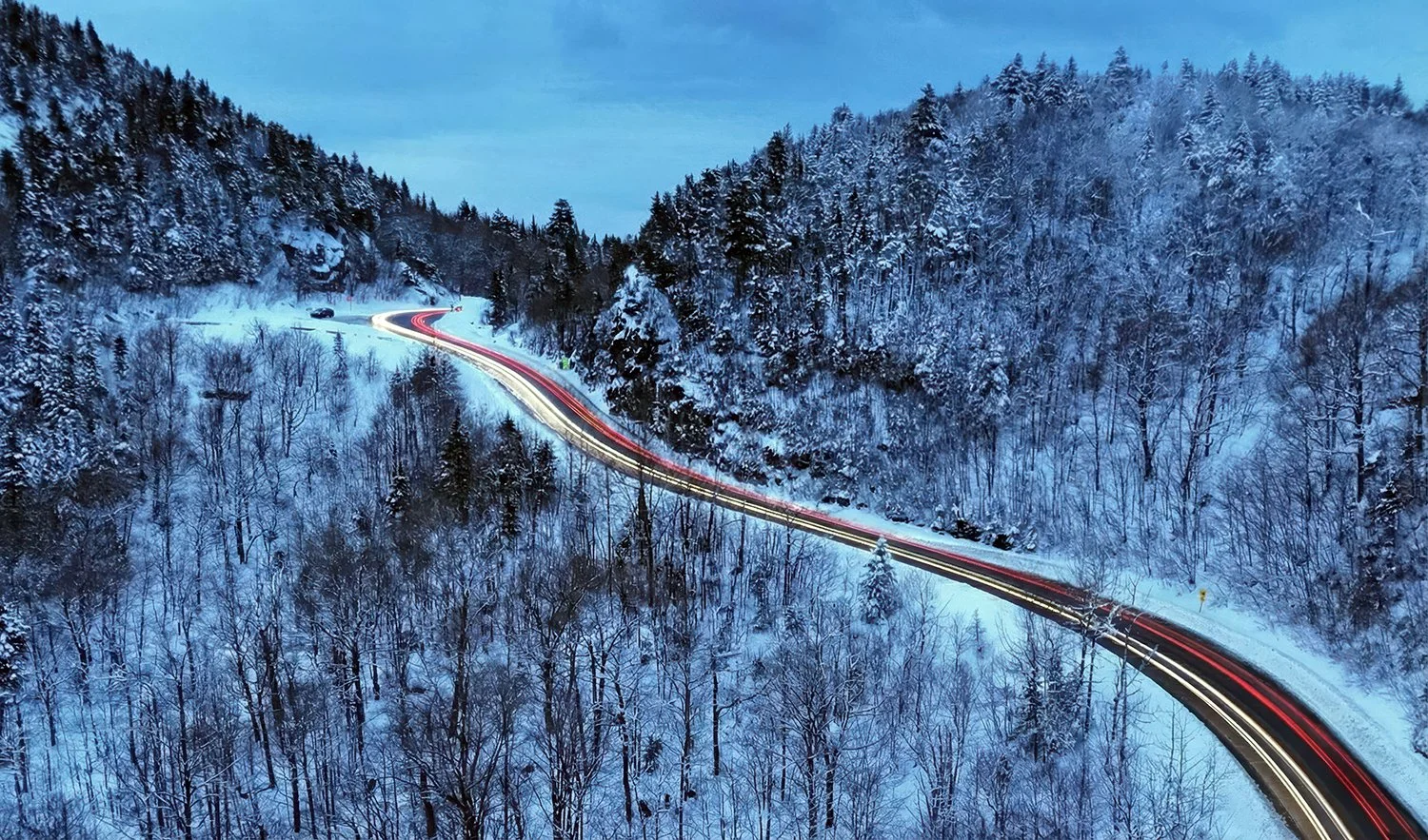 AppGapLightTrails.jpg