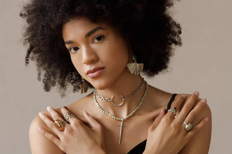 Maka Be jewelry campaign