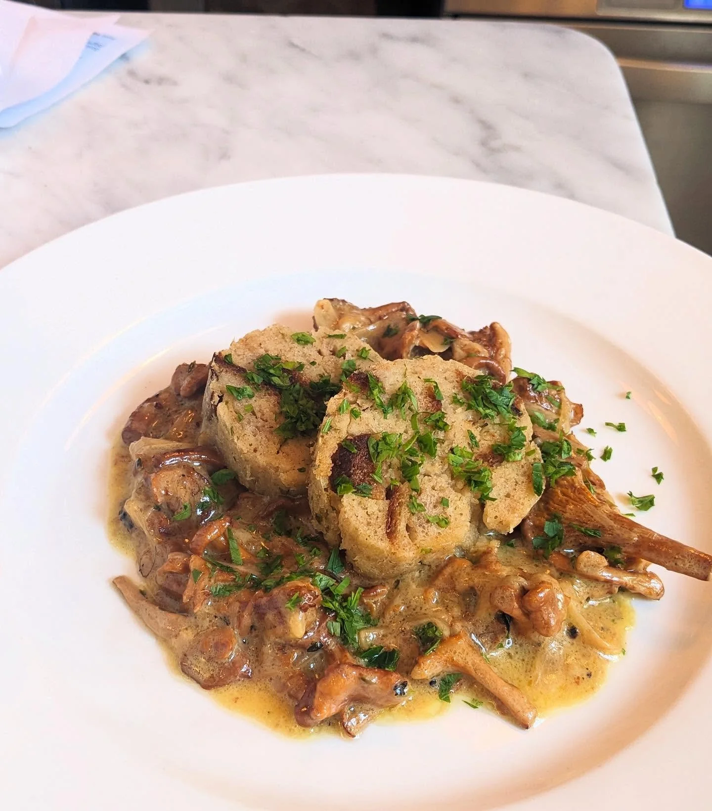 We’re really leaning into autumnal browns this week. This is a delicious dish of Girolles in a Cream Sauce with Bread Dumplings. Who doesn’t love a dumpling?