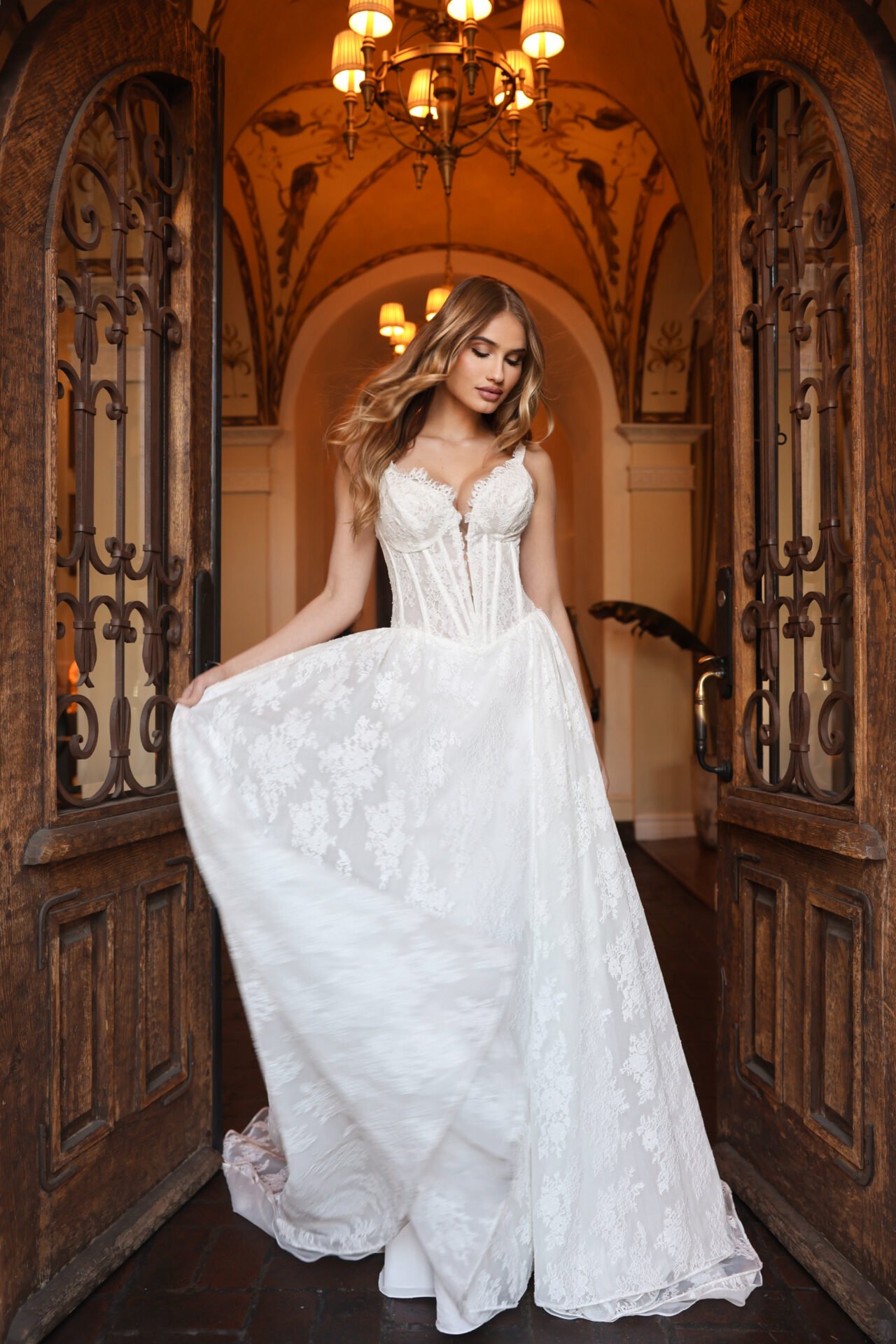 D4315-M25-INF-ESS-03-1280x1920.jpg
