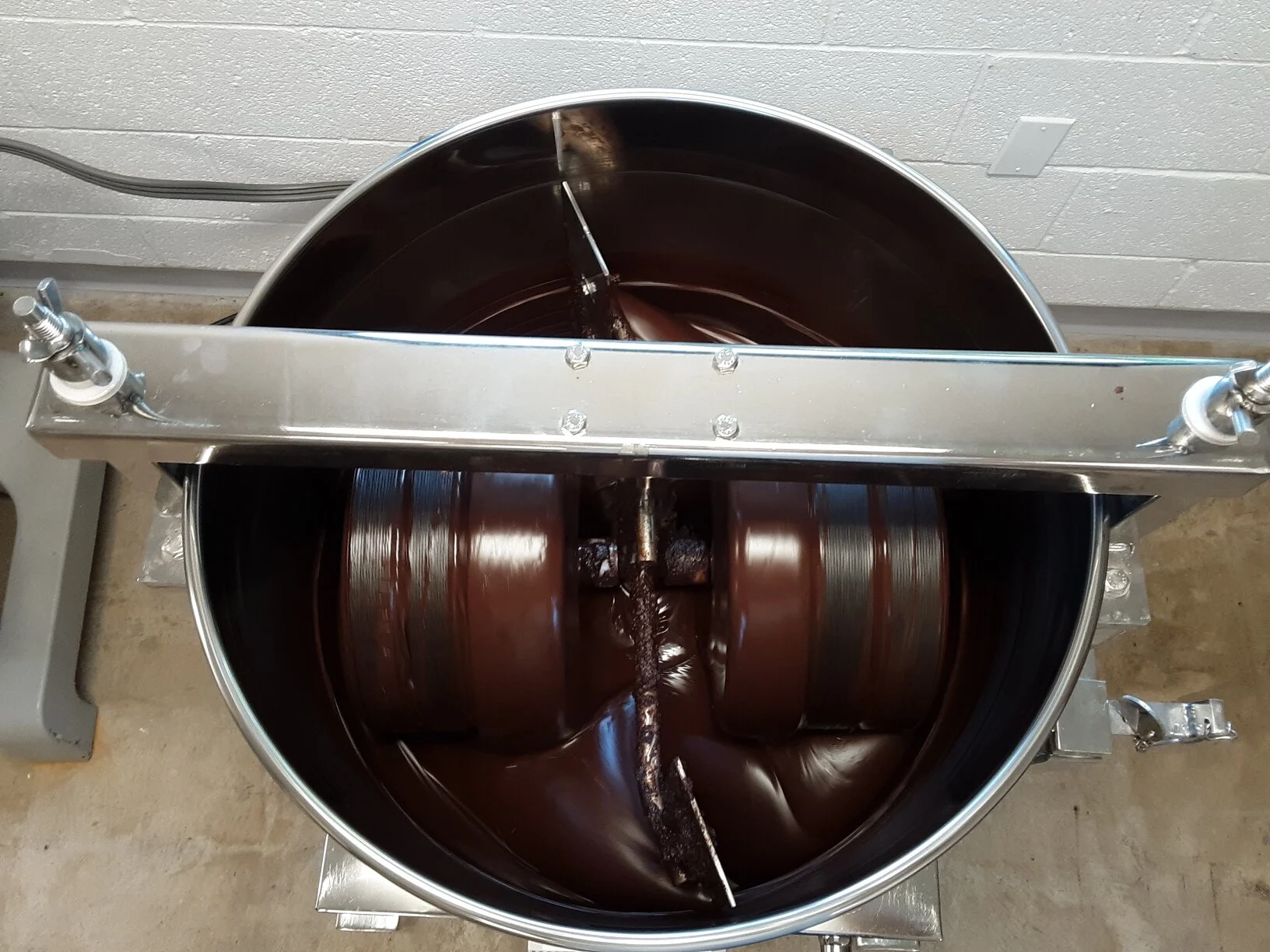 grinder with liquor.jpeg