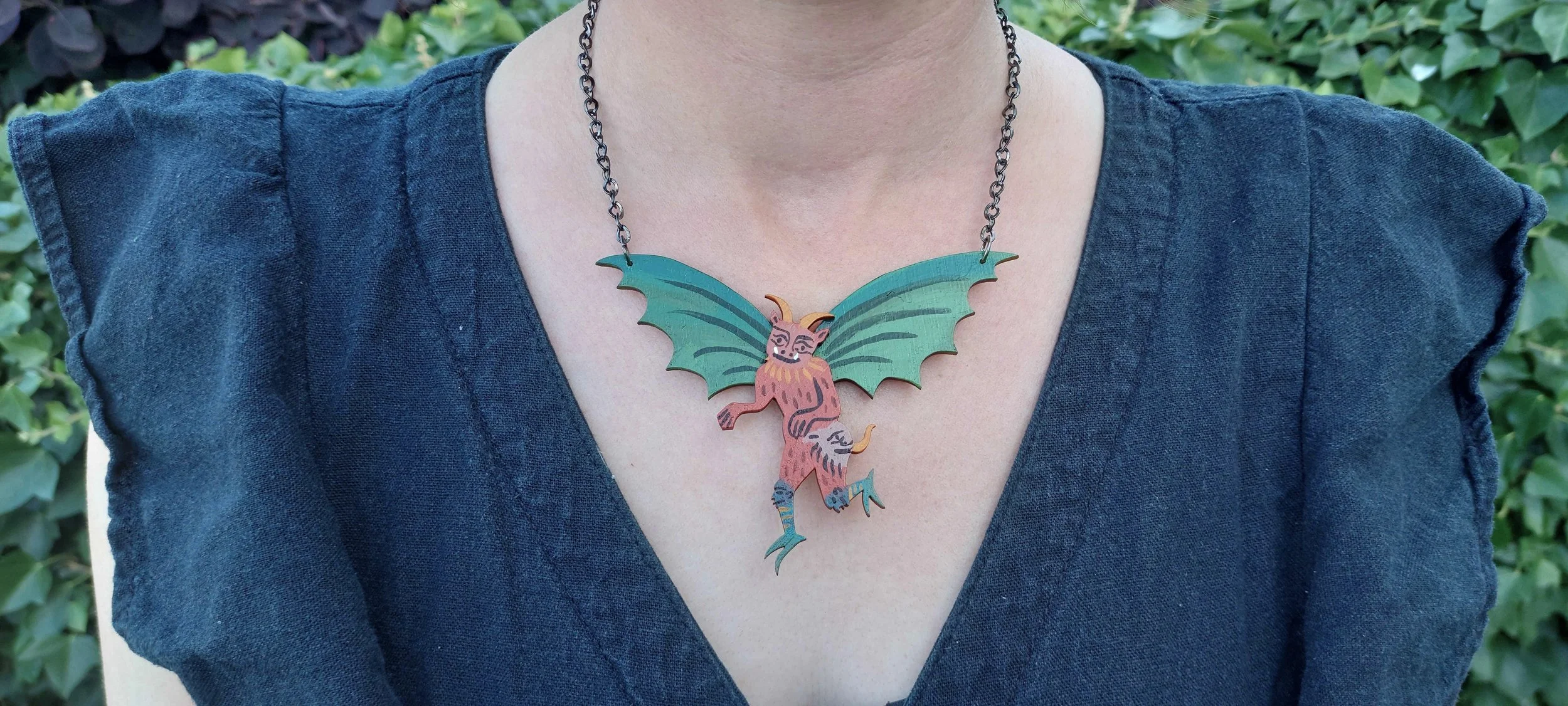 devil-nacklace1.jpg
