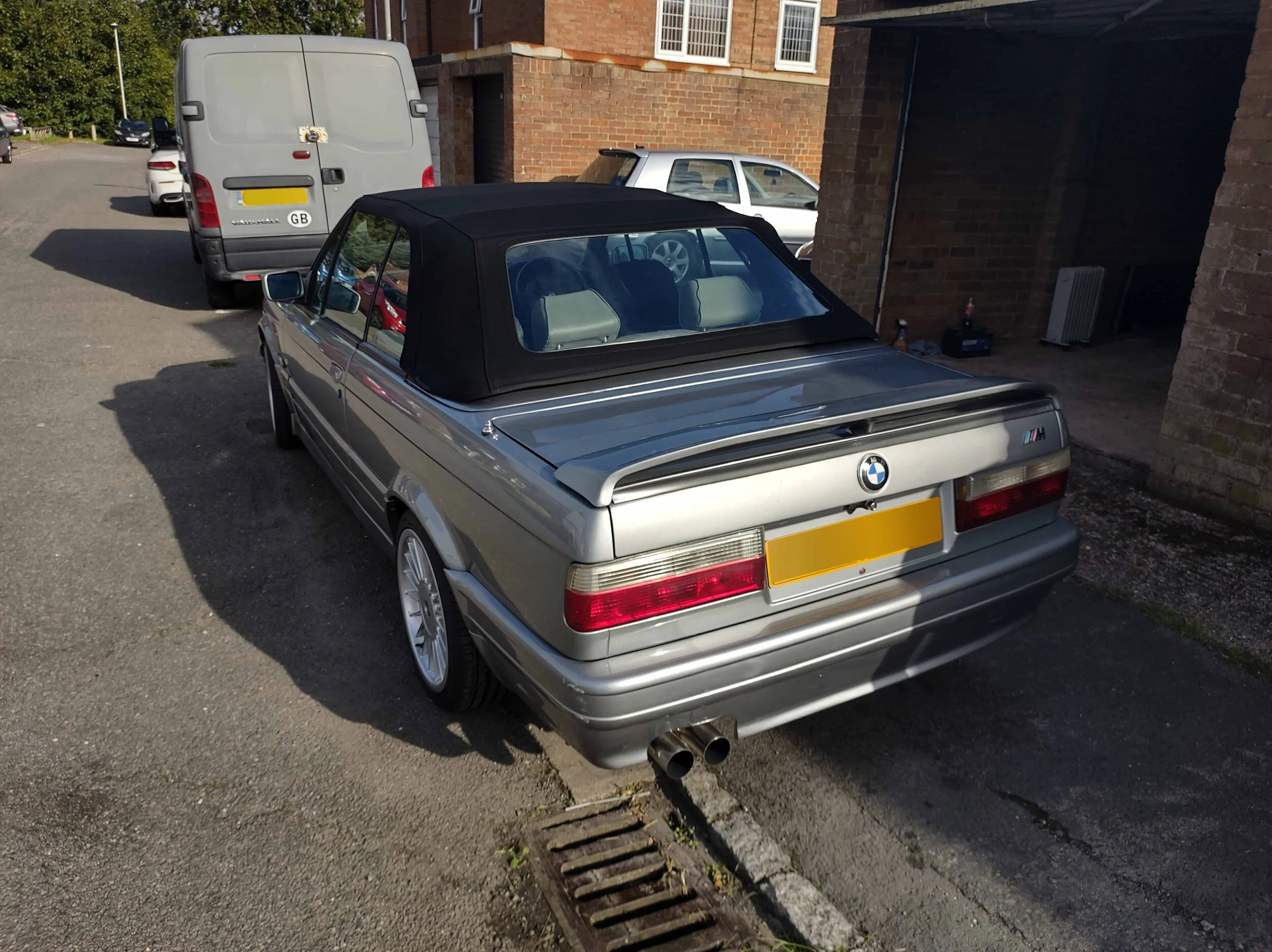 BMW Replacement Car Hoods & Soft Tops | HoodTech Convertible Roof ...