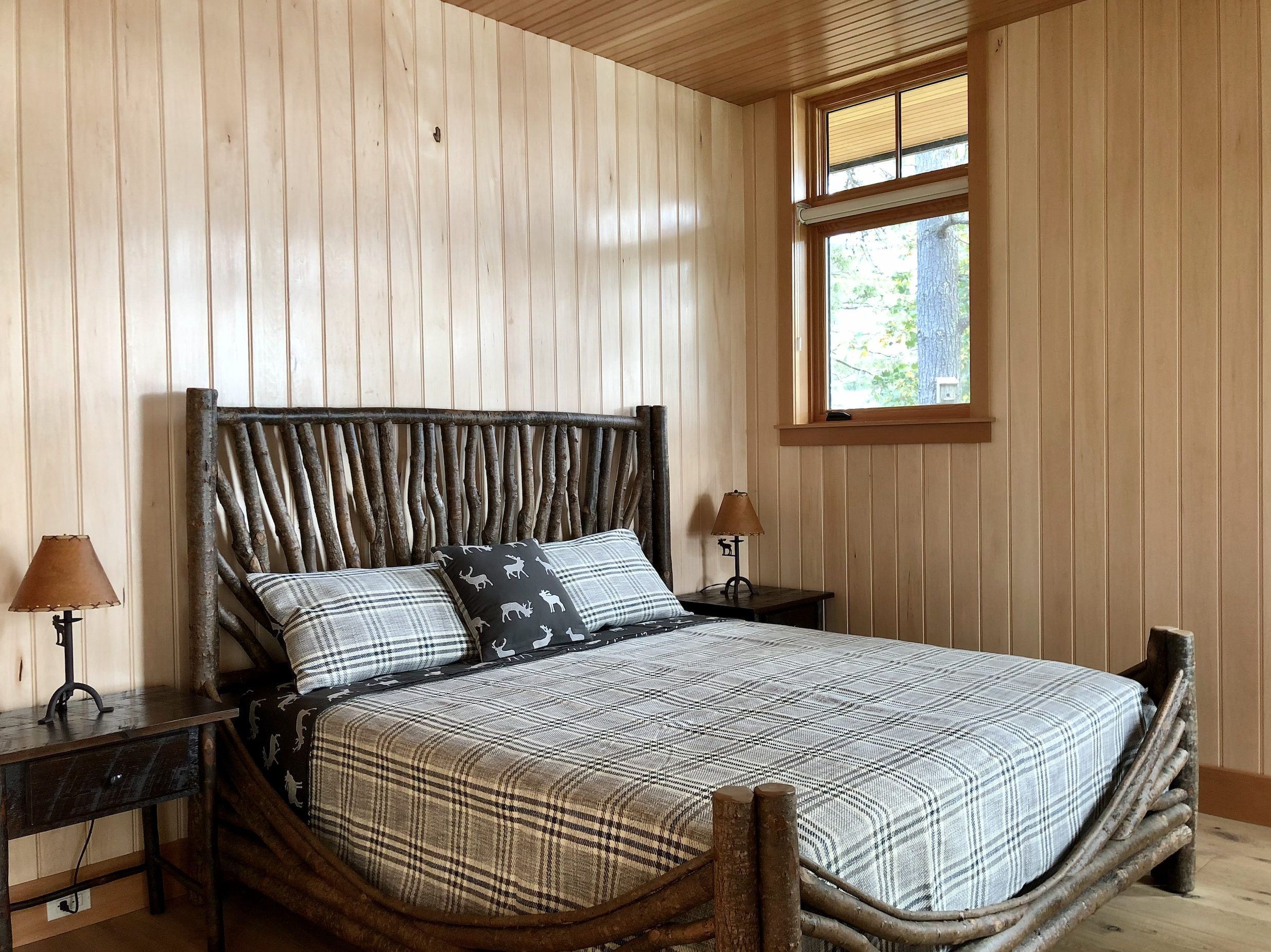 KEVIN'S BEDROOM.png