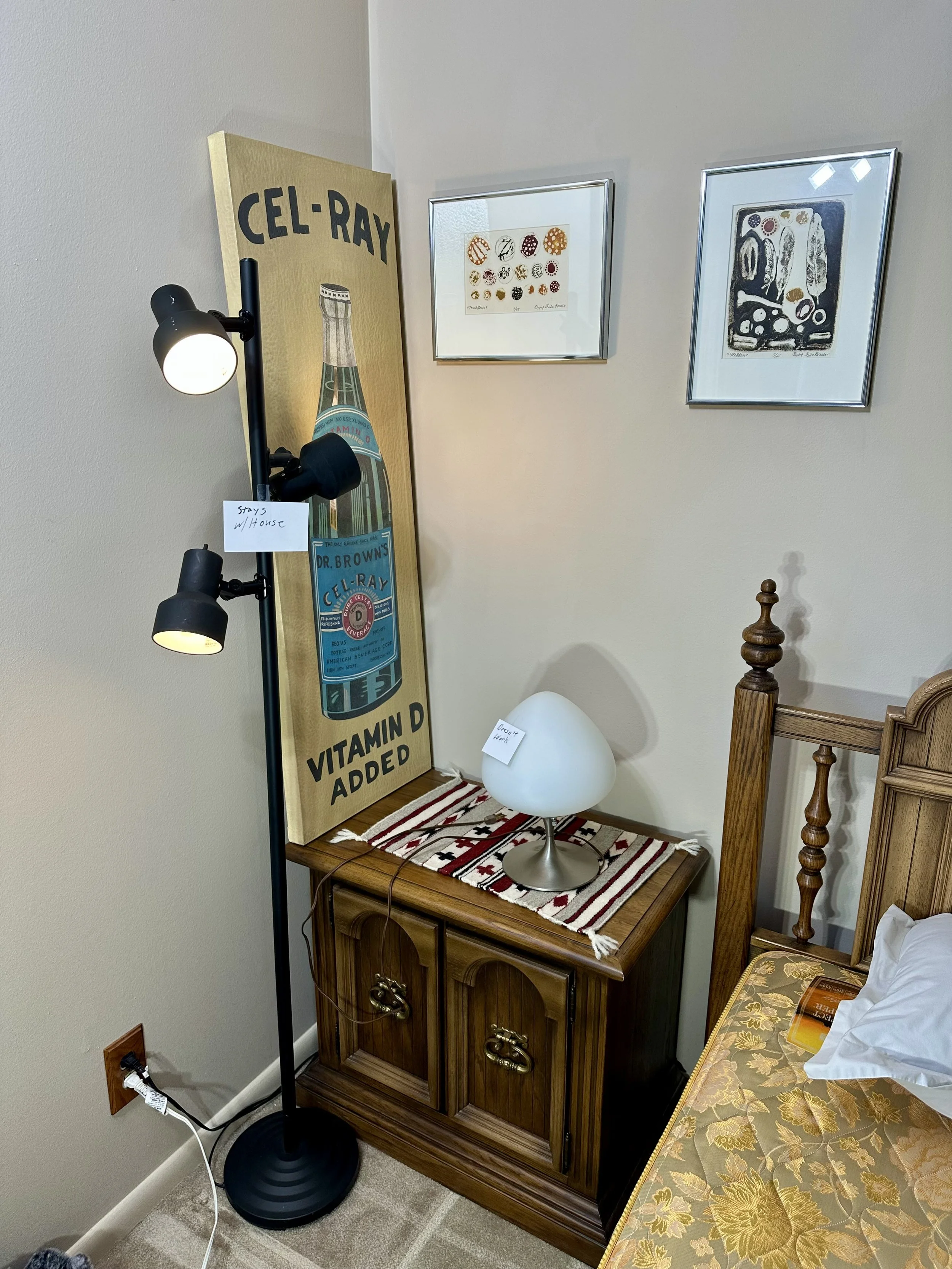 Broyhill full bedroom set with double dresser with two mirrors, two nightstands and a full bed