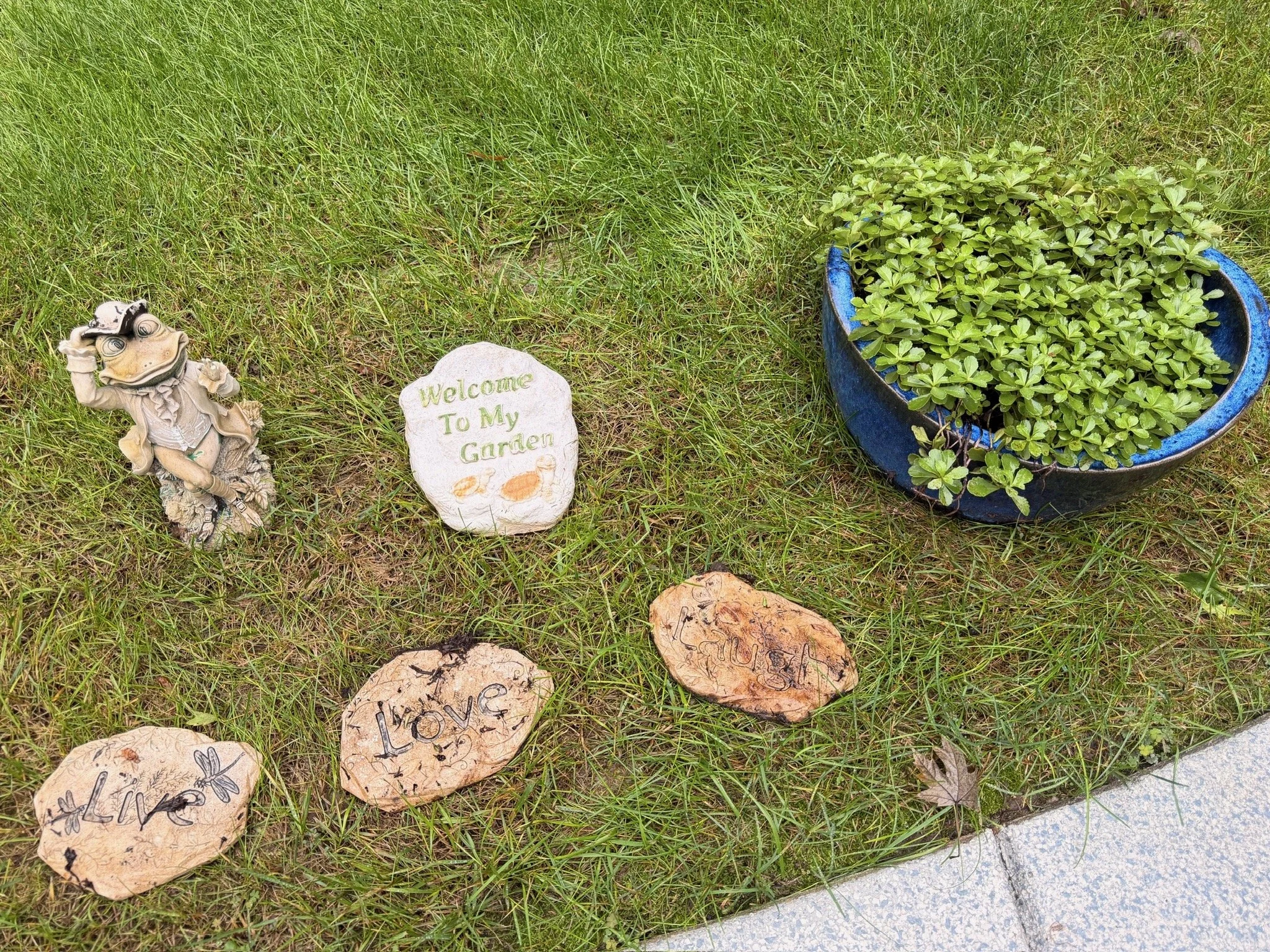 Garden stones and statues