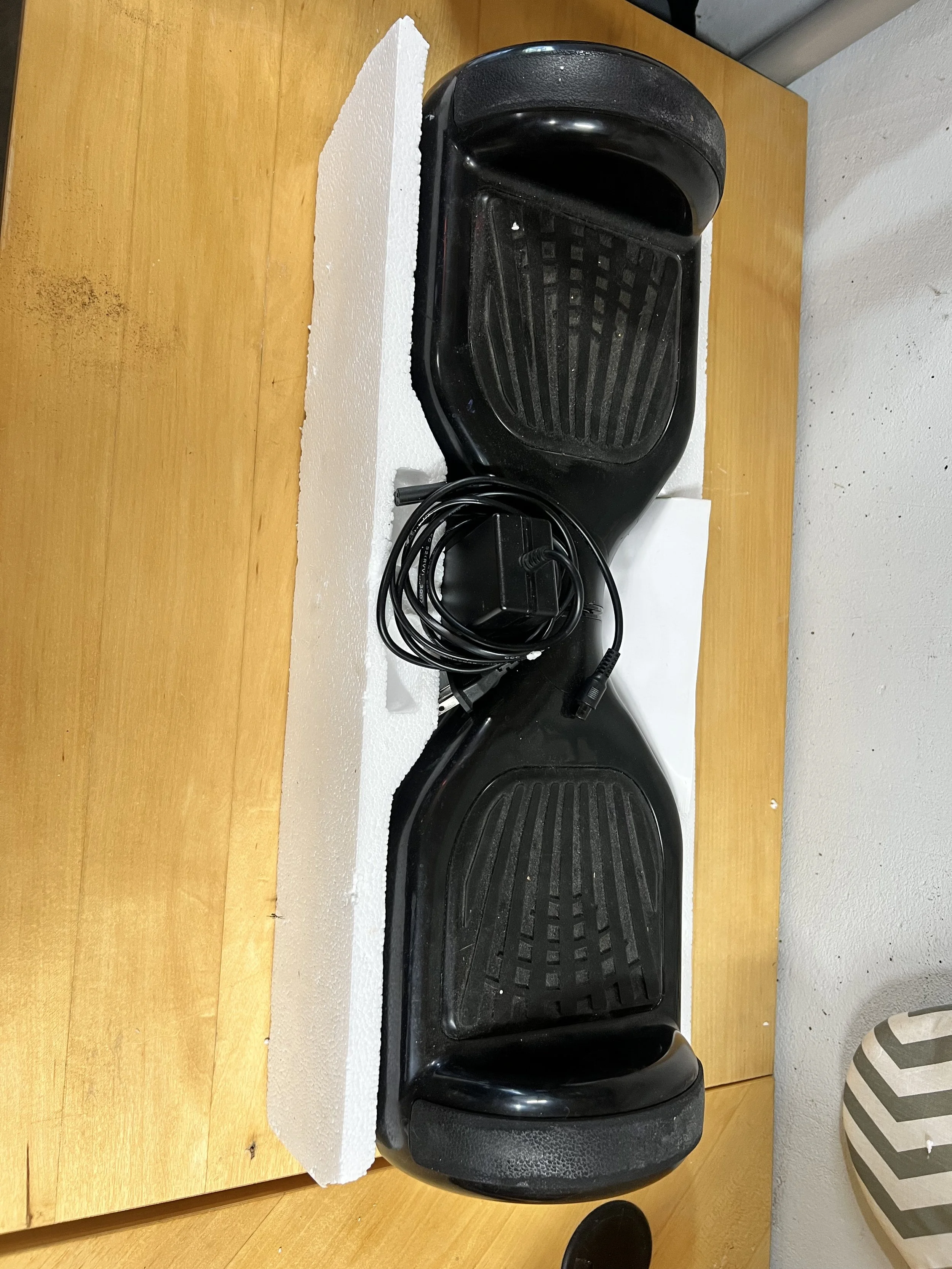 Hoverboard and charger